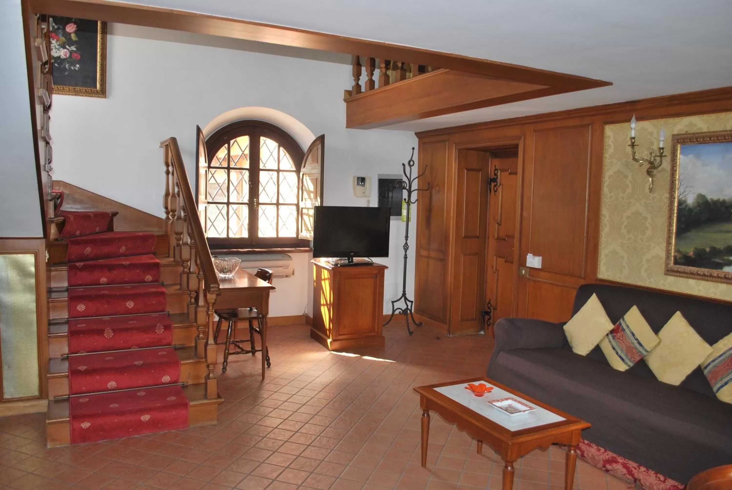 Residence Casale Mostacciano
