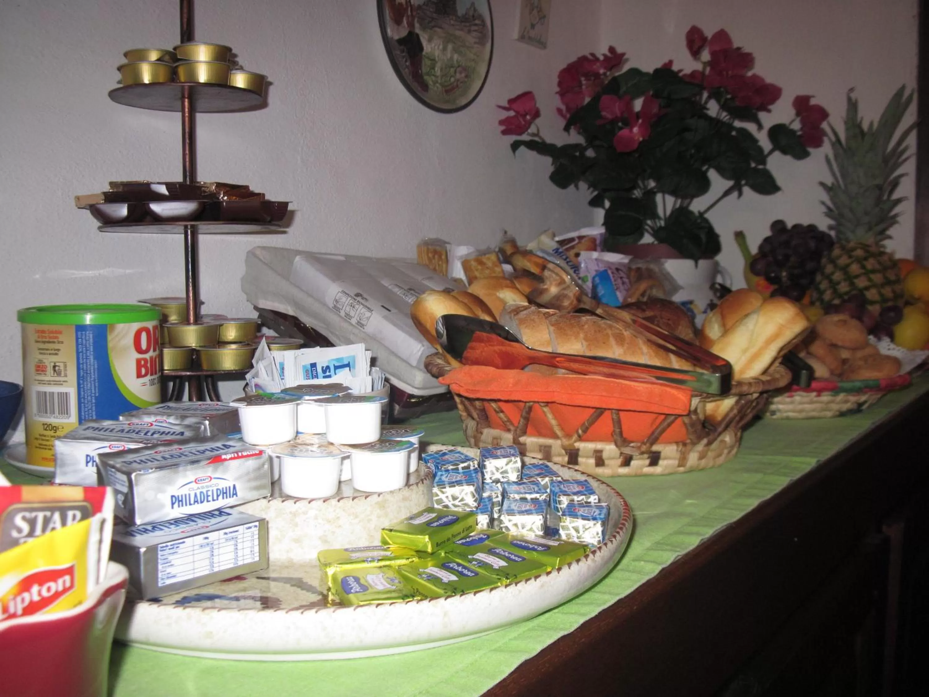 Food in Bed & Breakfast Dessole