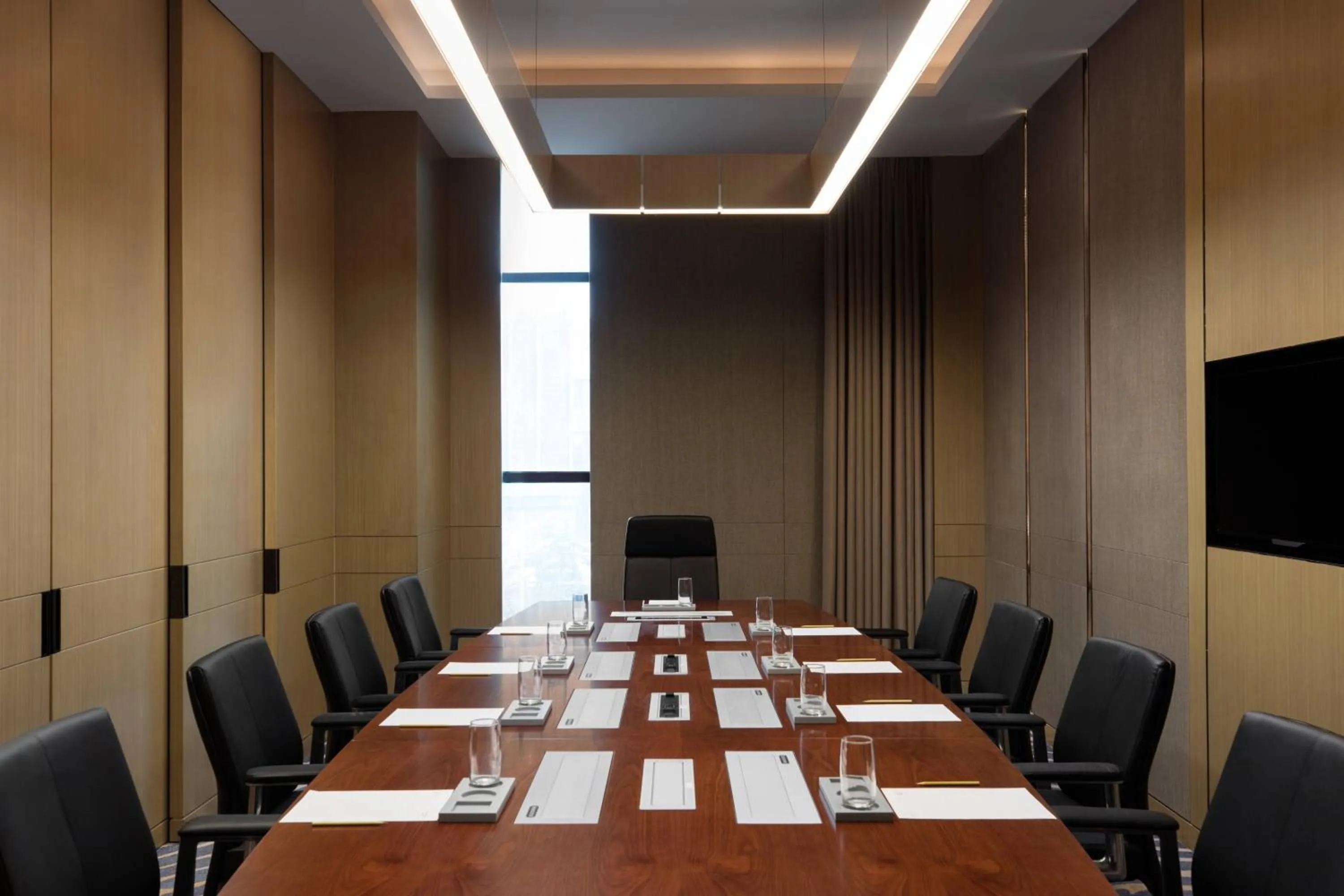 Meeting/conference room in Courtyard by Marriott Shunde Longjiang, Near Furniture Fair