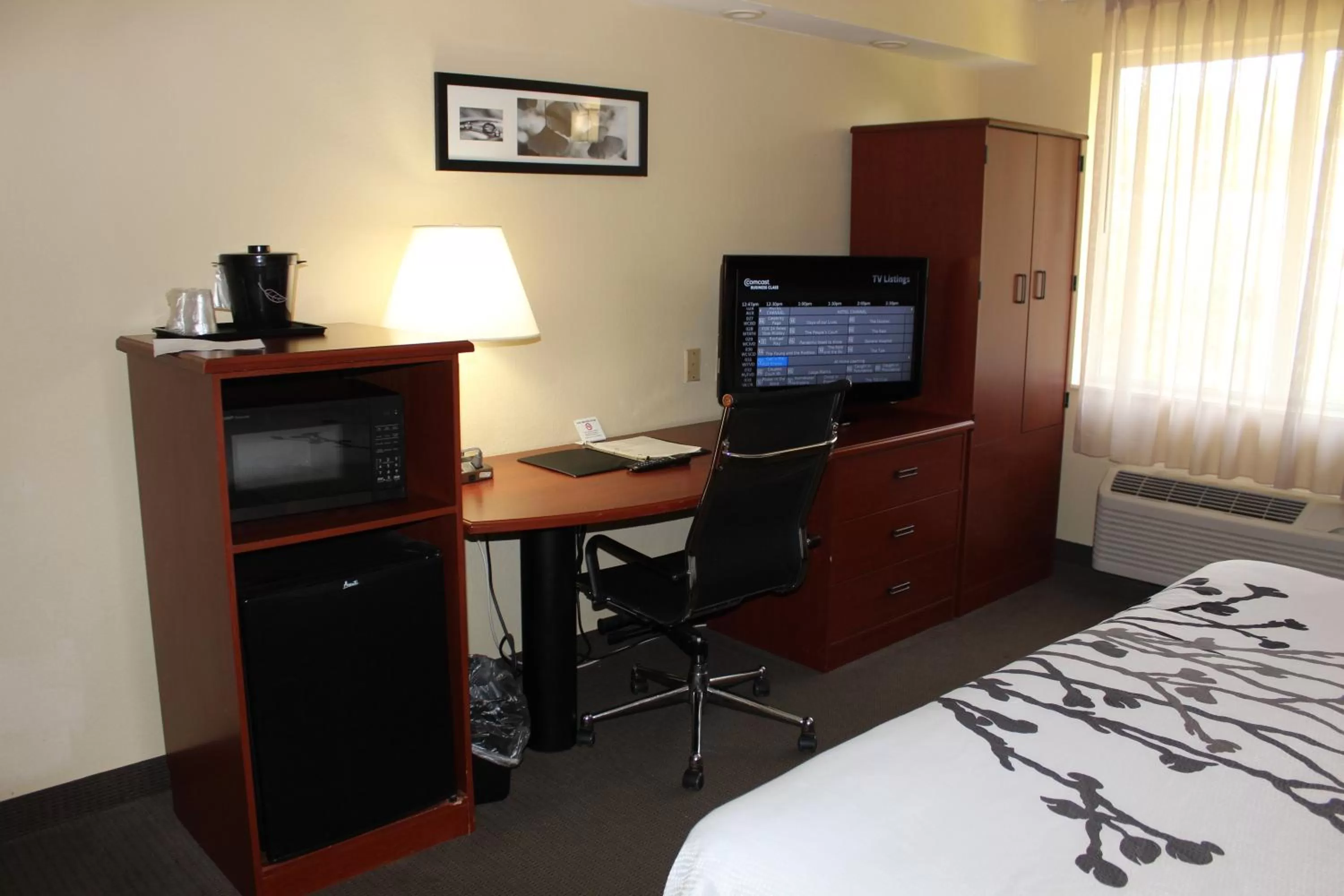 King Room -Hearing accessible (only)/Non-Smoking in Sleep Inn Mt Pleasant - Charleston