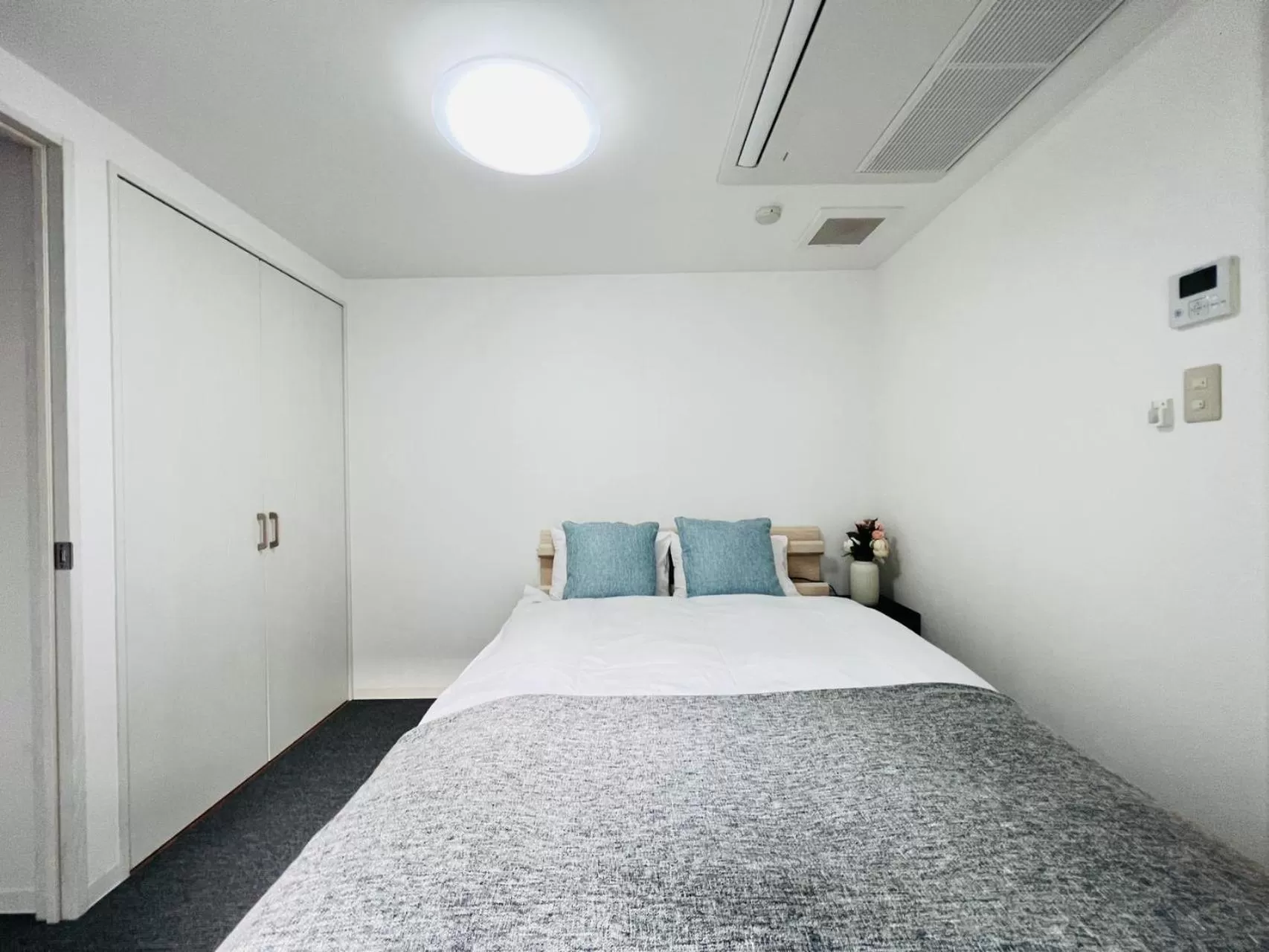 Bedroom, Bed in Esperanza Resort Atami-エスペランサリゾート熱海