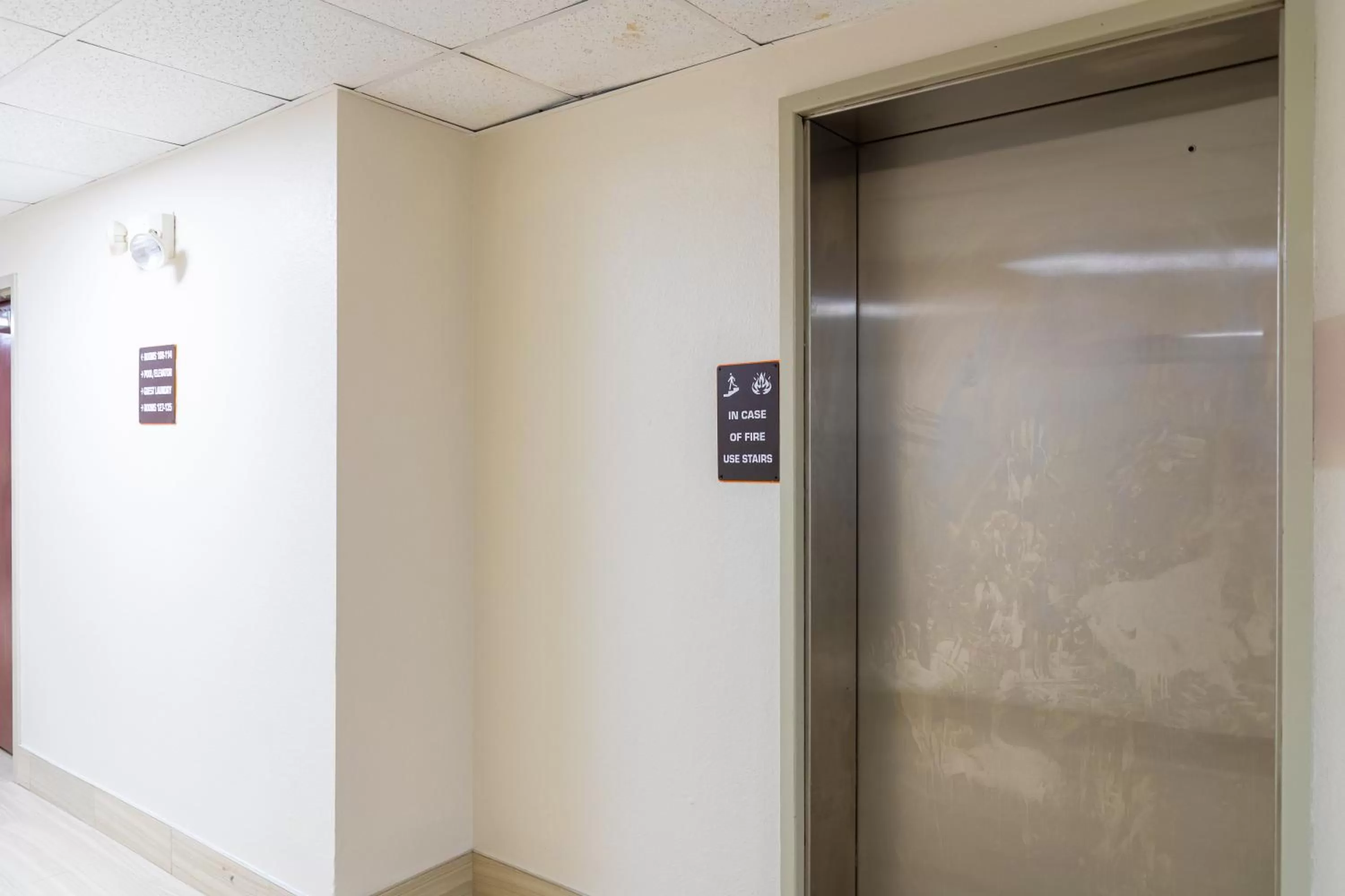 Other in Red Roof Inn PLUS+ & Suites Savannah – I-95