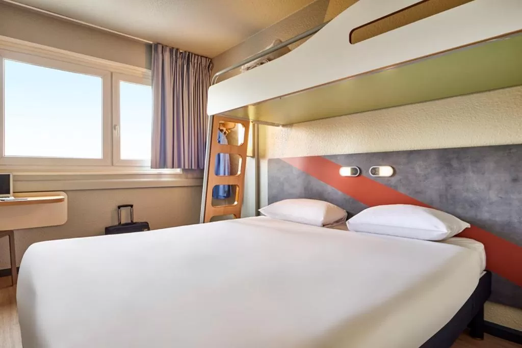 Bed in ibis budget Paris Porte d'Aubervilliers