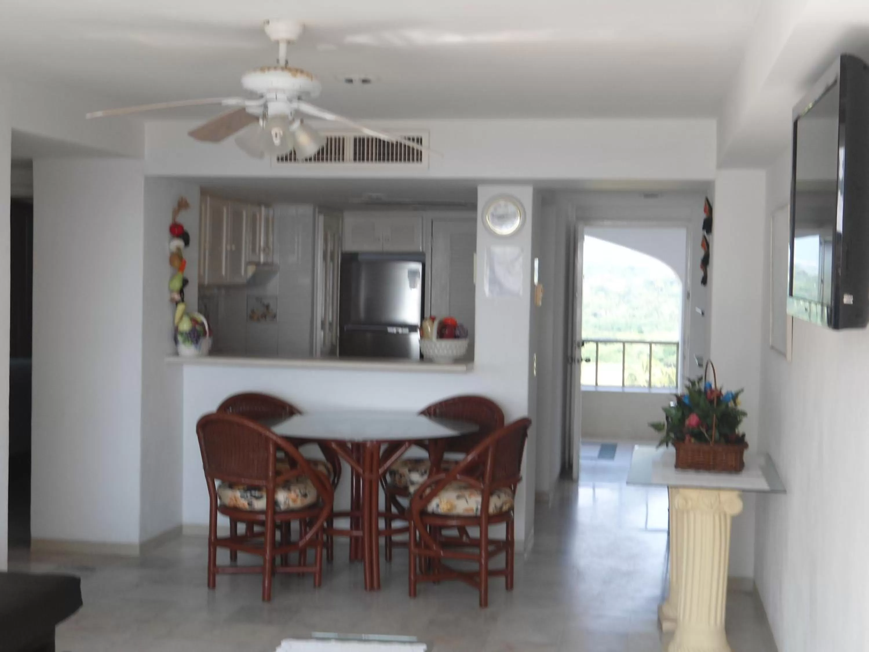 ENNA INN IXTAPA DEPARTAMENTOS ViSTA AL MAR