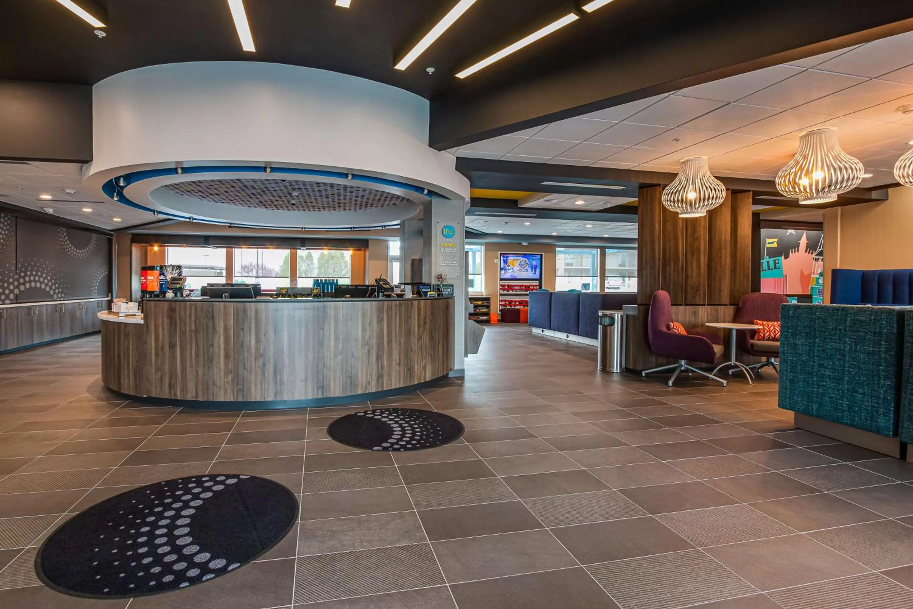 Lobby or reception in TRU By Hilton Clarksville