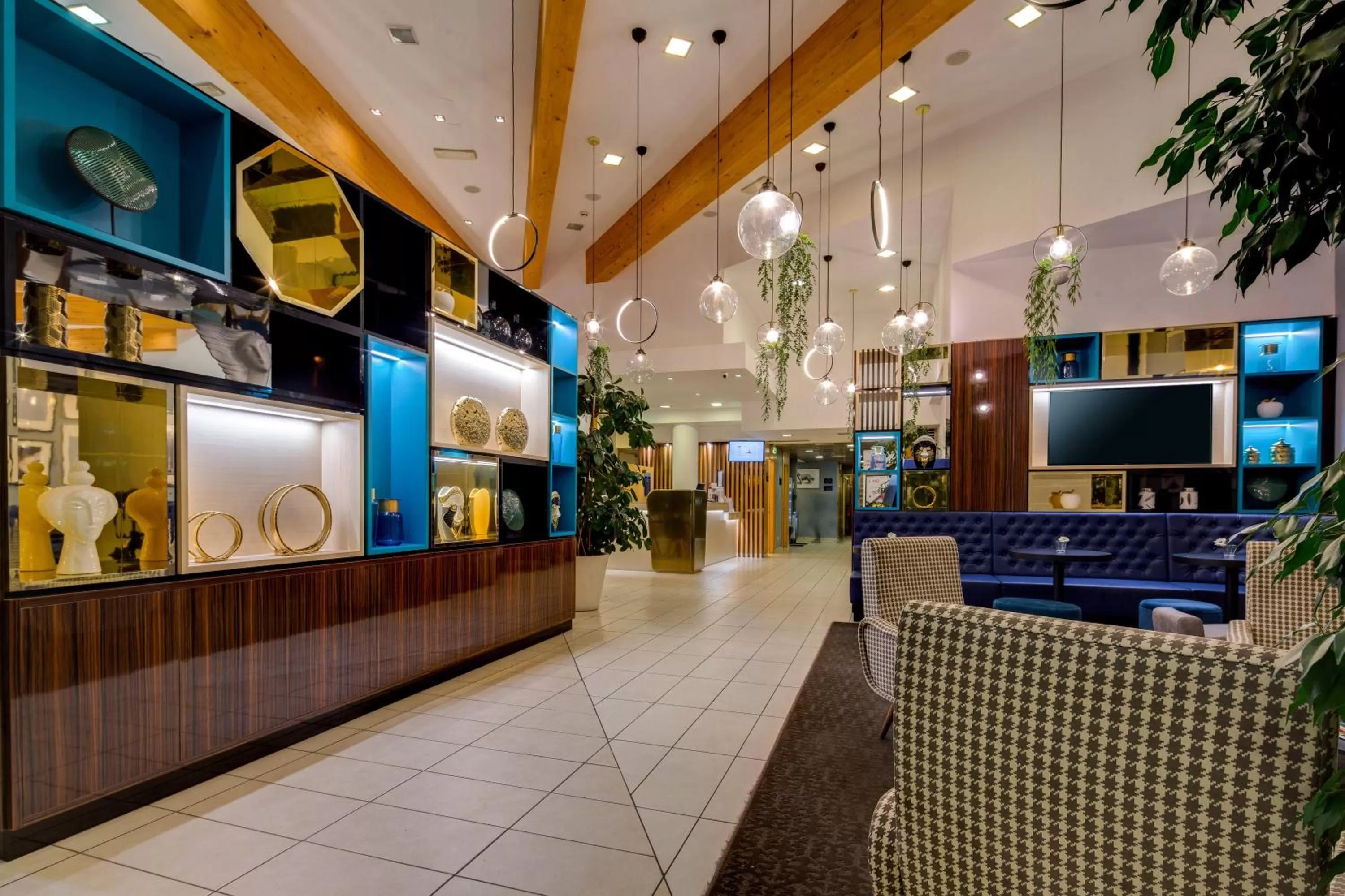 Lobby or reception in Holiday Inn Bologna - Fiera by IHG