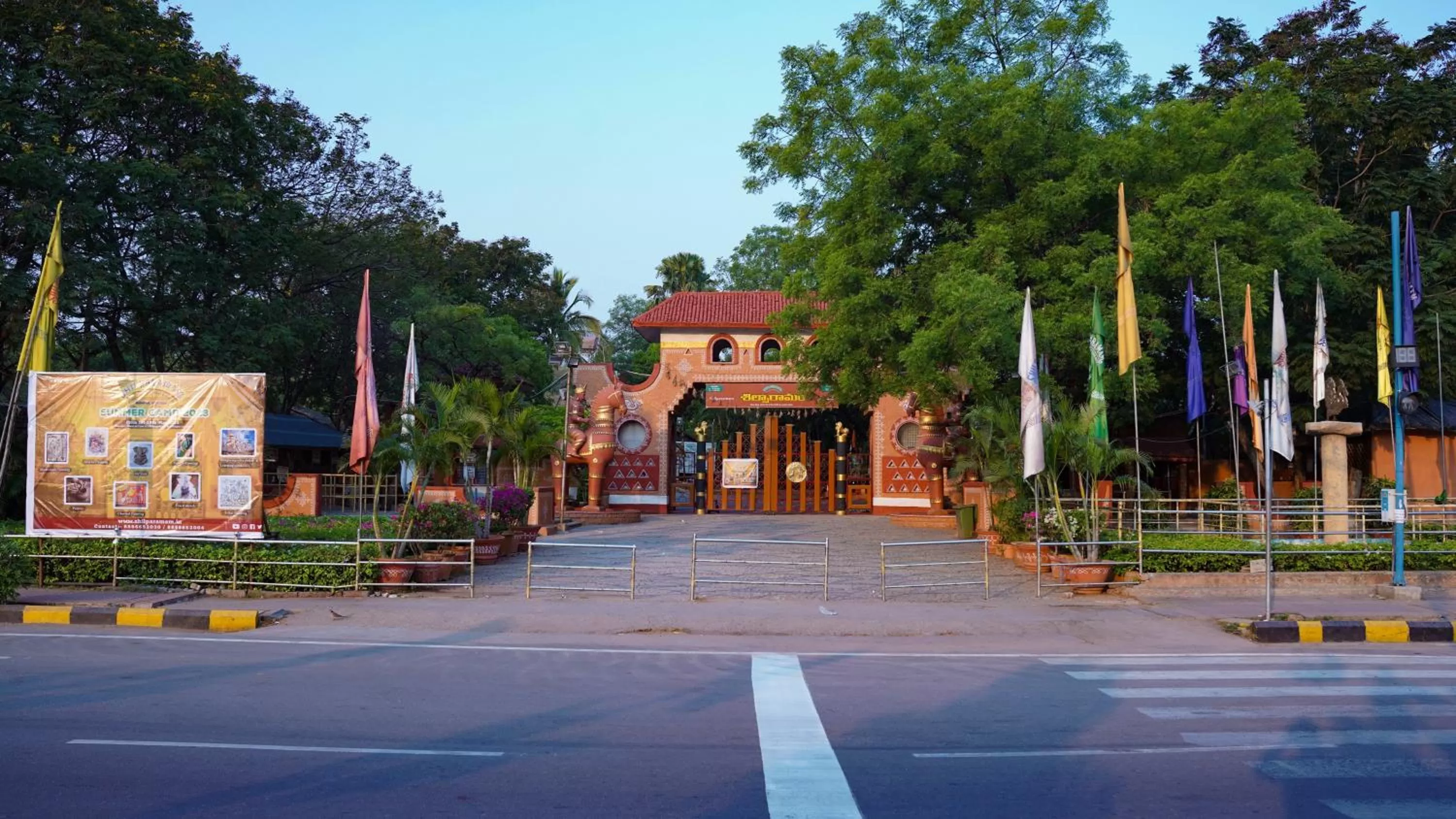 Area and facilities in Holiday Inn Express Hyderabad HITEC City by IHG