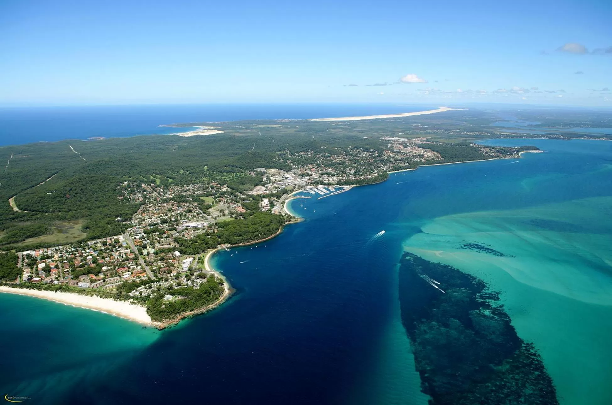 Area and facilities in Landmark Resort