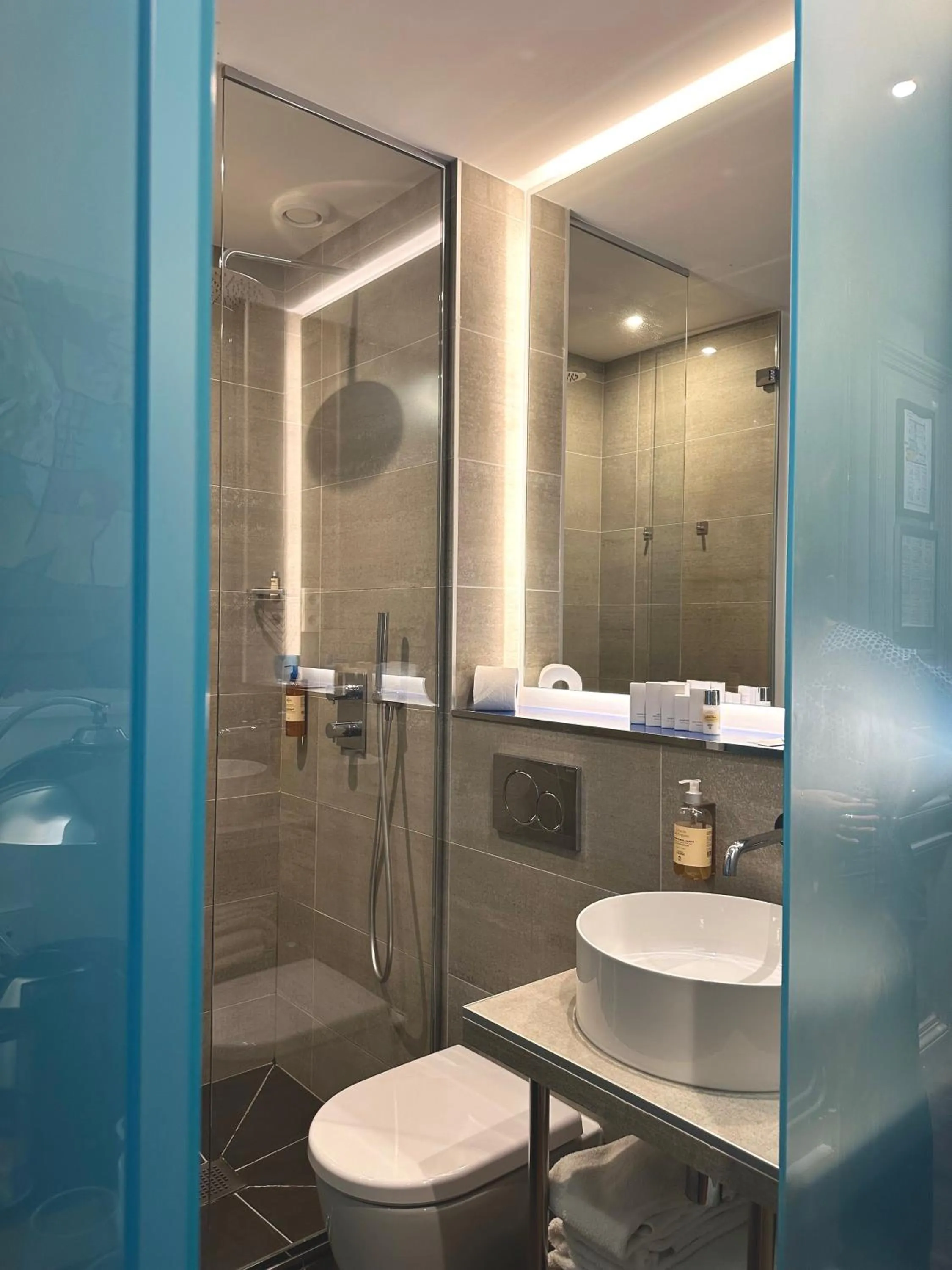 Shower in Beausejour Ranelagh