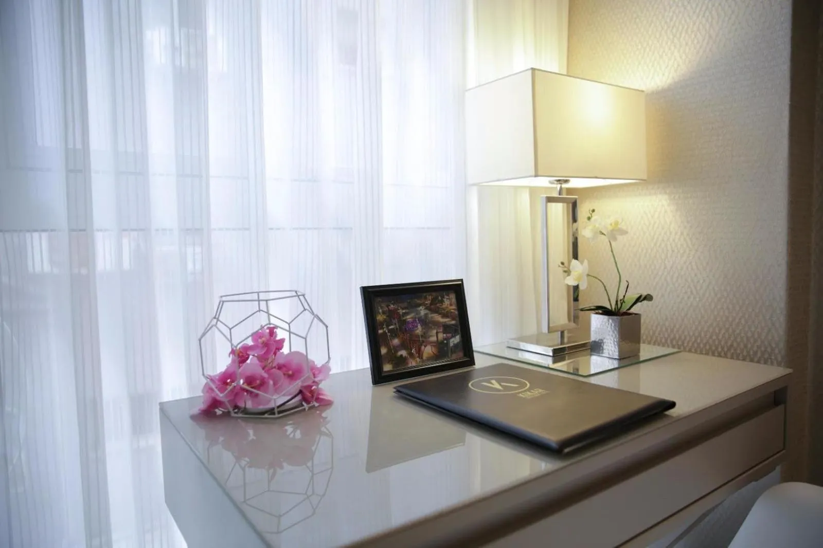 Day in Kikar Boutique Hotel