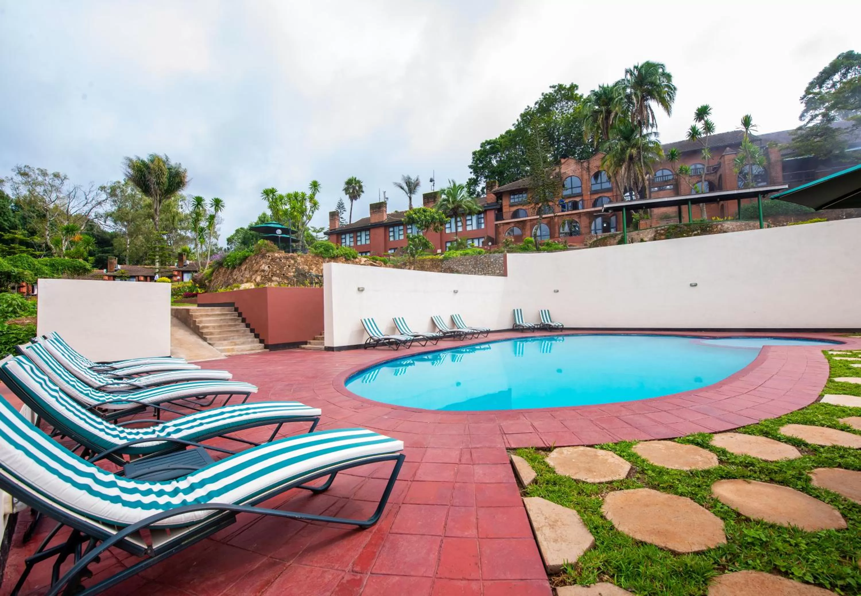 Swimming pool in Sunbird Ku Chawe