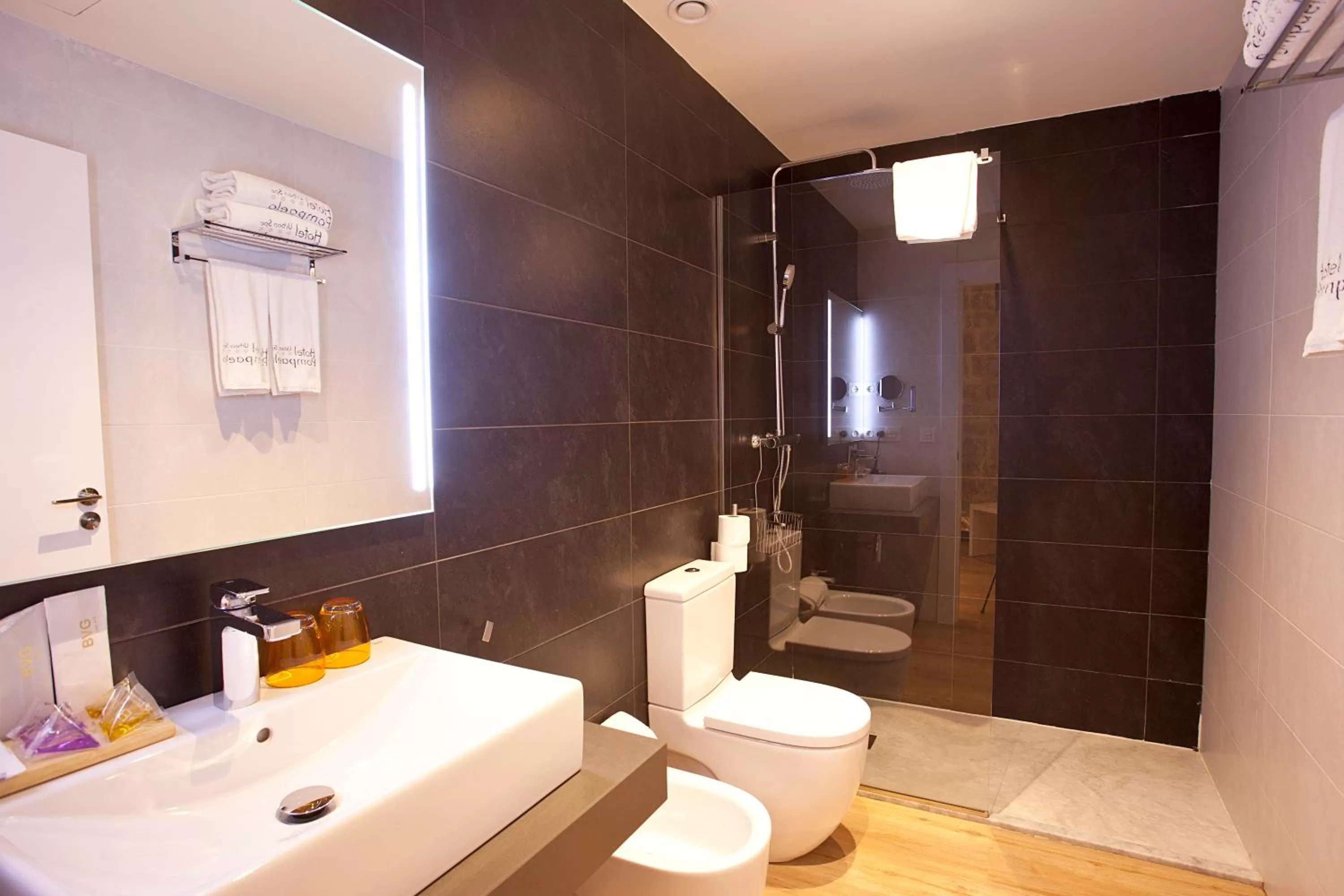 Hotel Pompaelo Plaza del Ayuntamiento & Spa