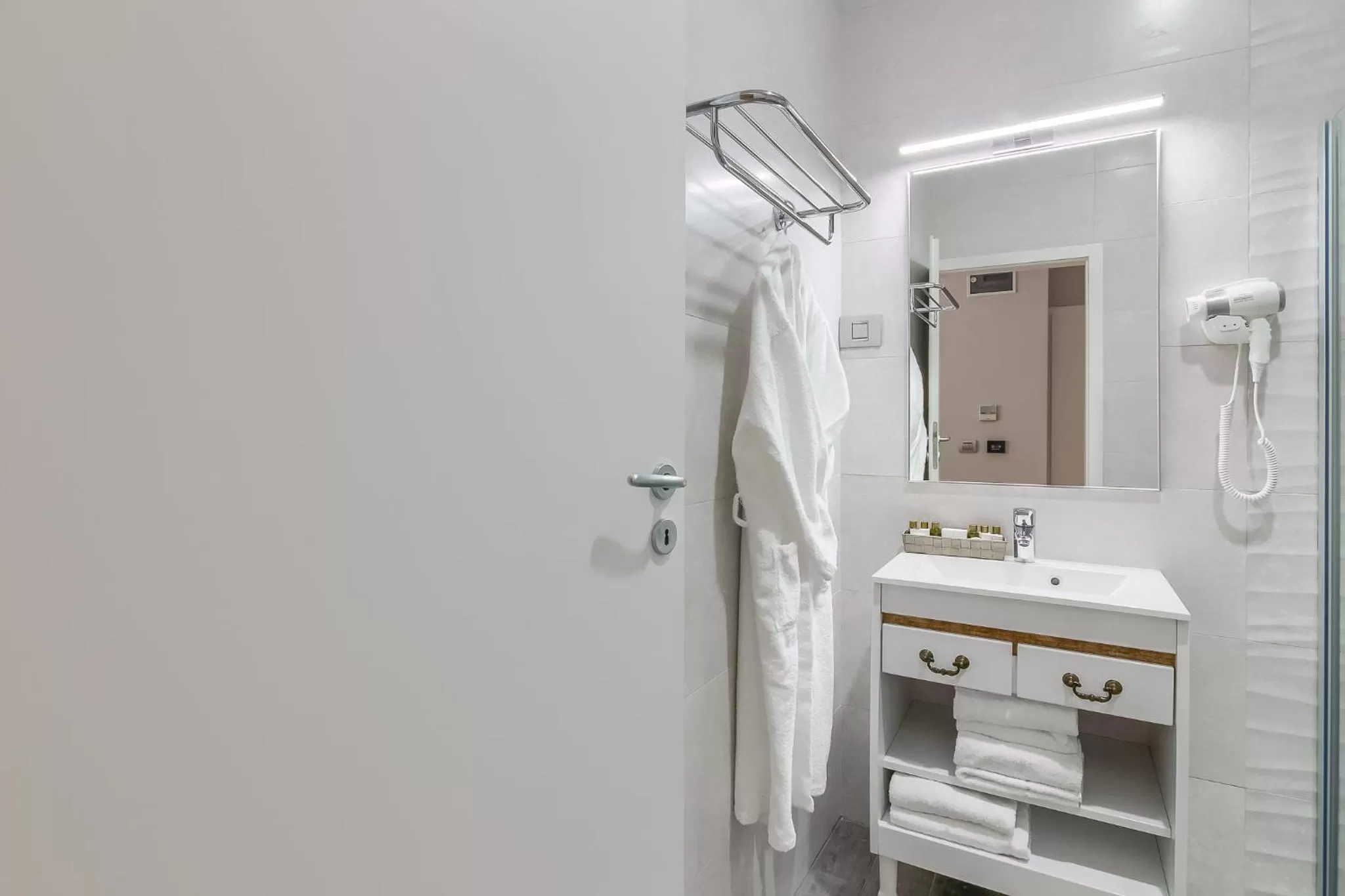 Shower in New Era Hotel Old Town Party Zone Bucharest- parking with fee nearby - NOT at the hotel !