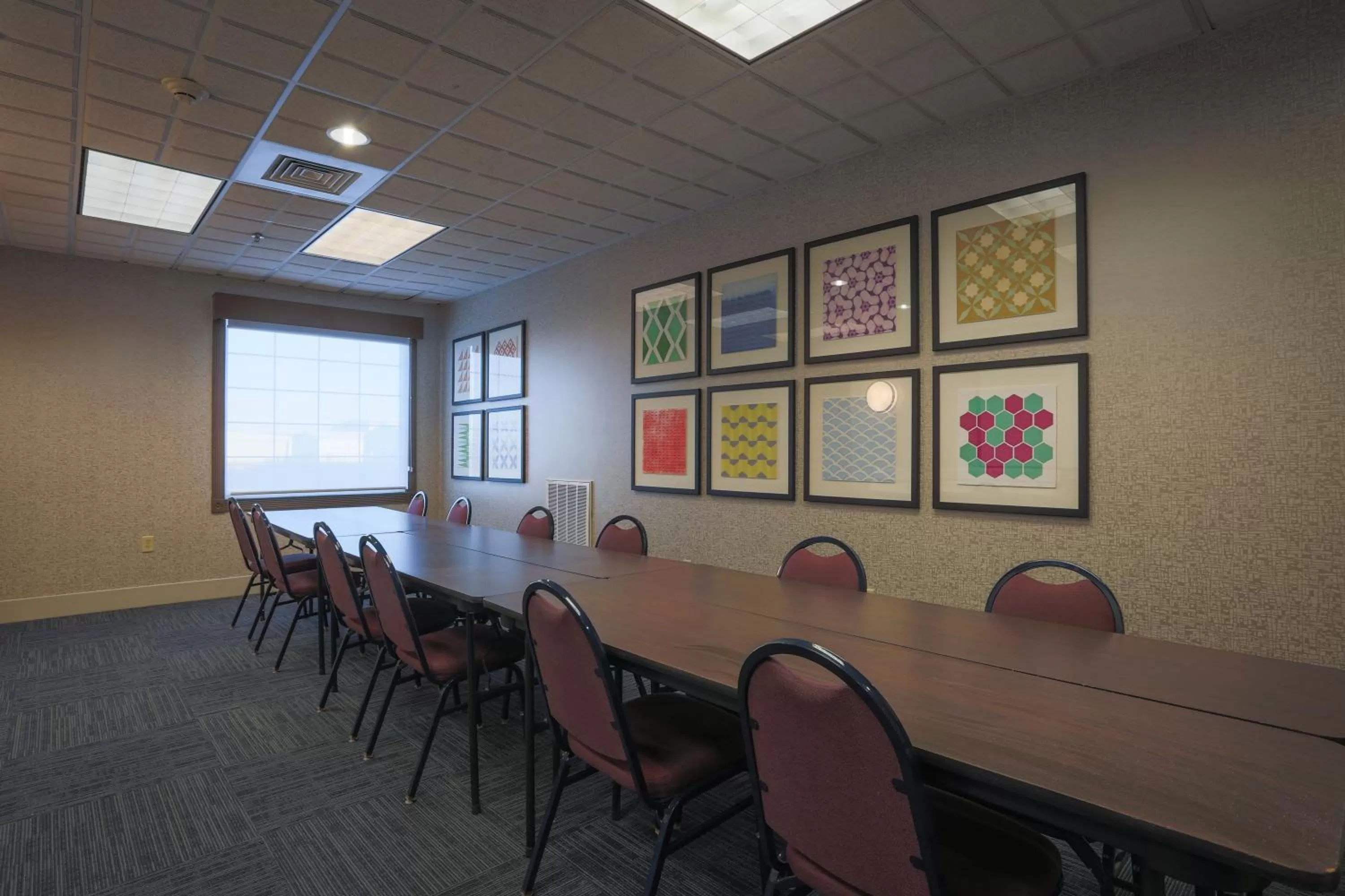 Meeting/conference room in Holiday Inn Express Hotel & Suites Reading by IHG