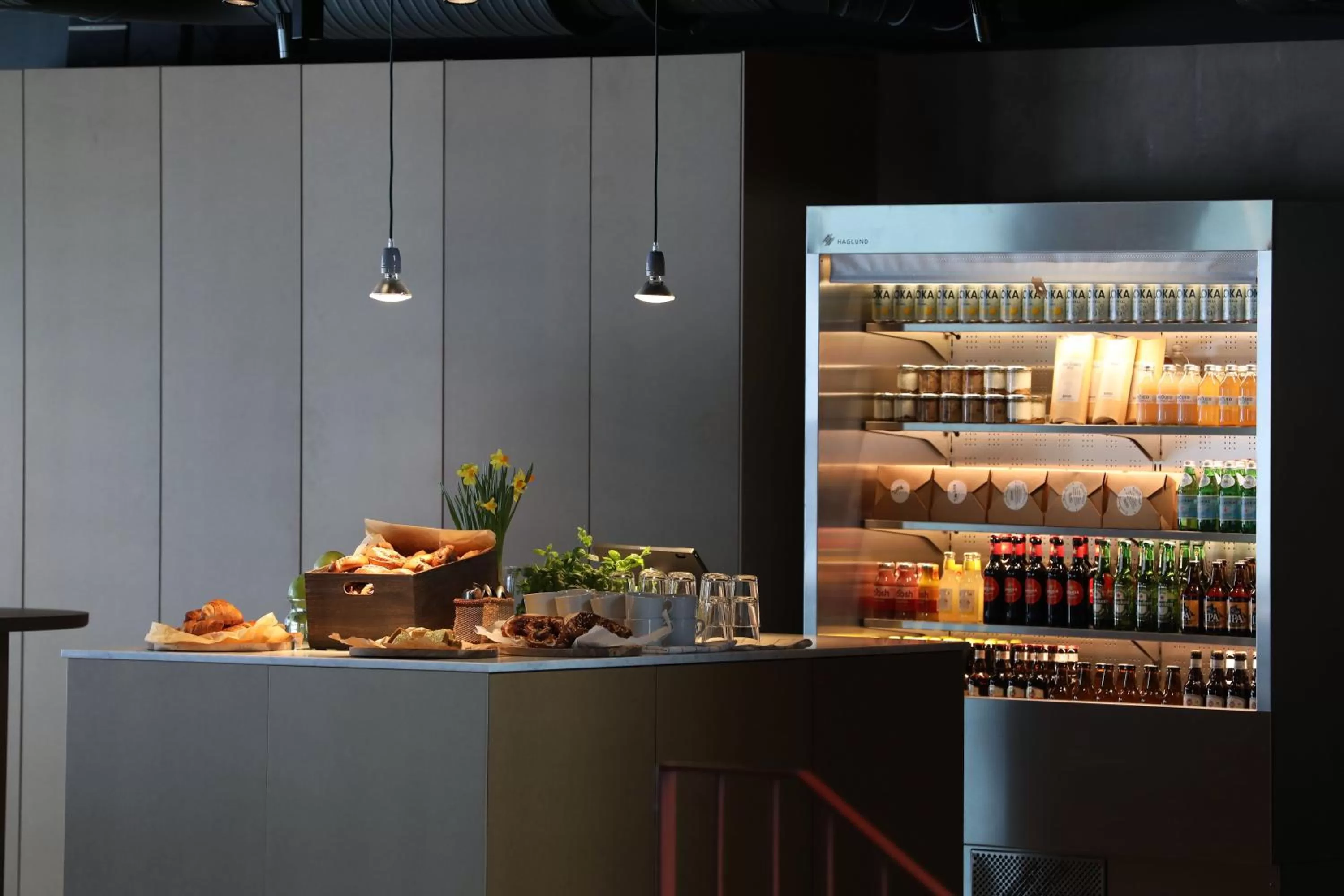 On-site shops in Best Western Plus Ten Hotel