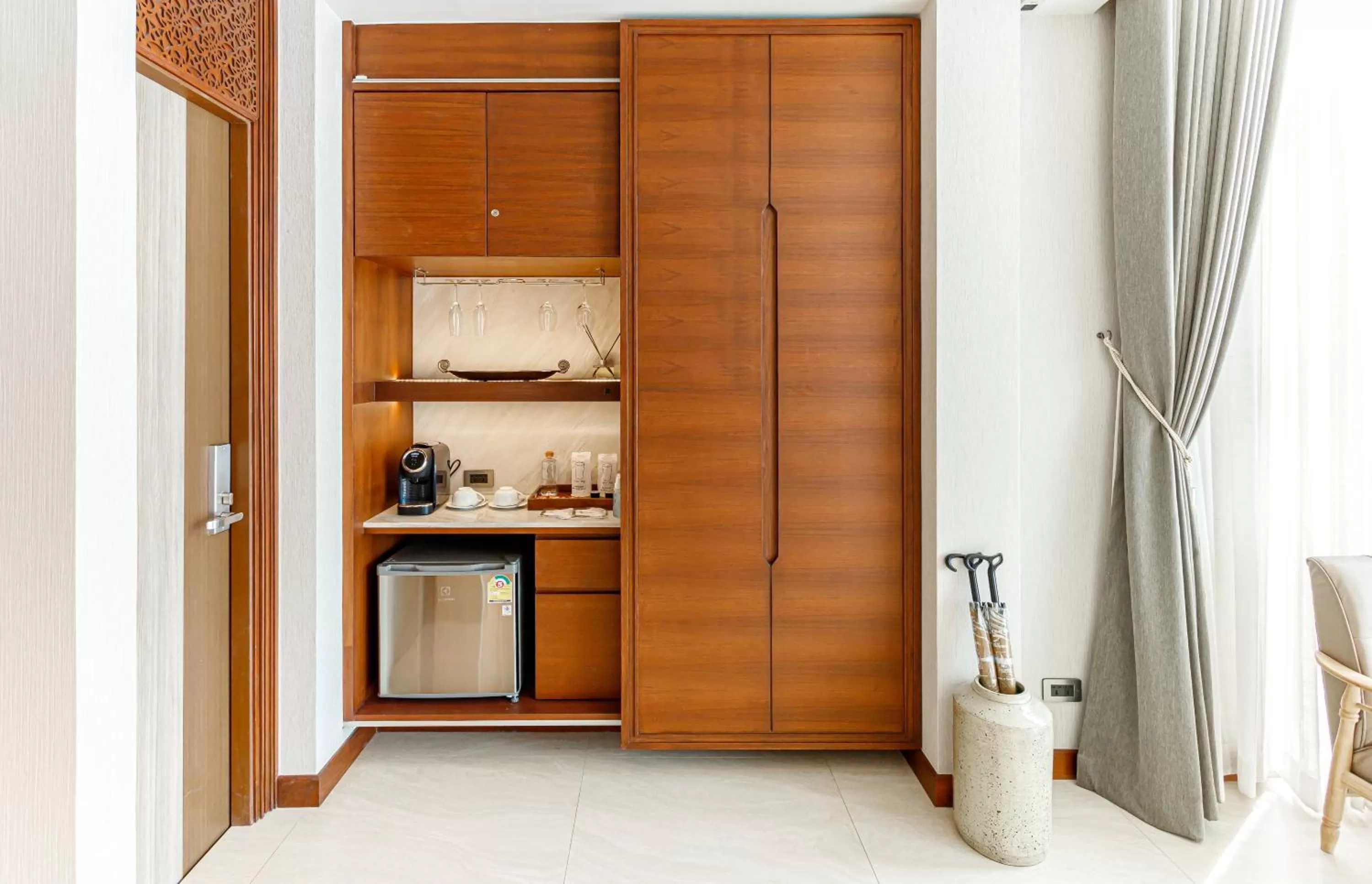 oven in W1Bangkoknoi Hotel