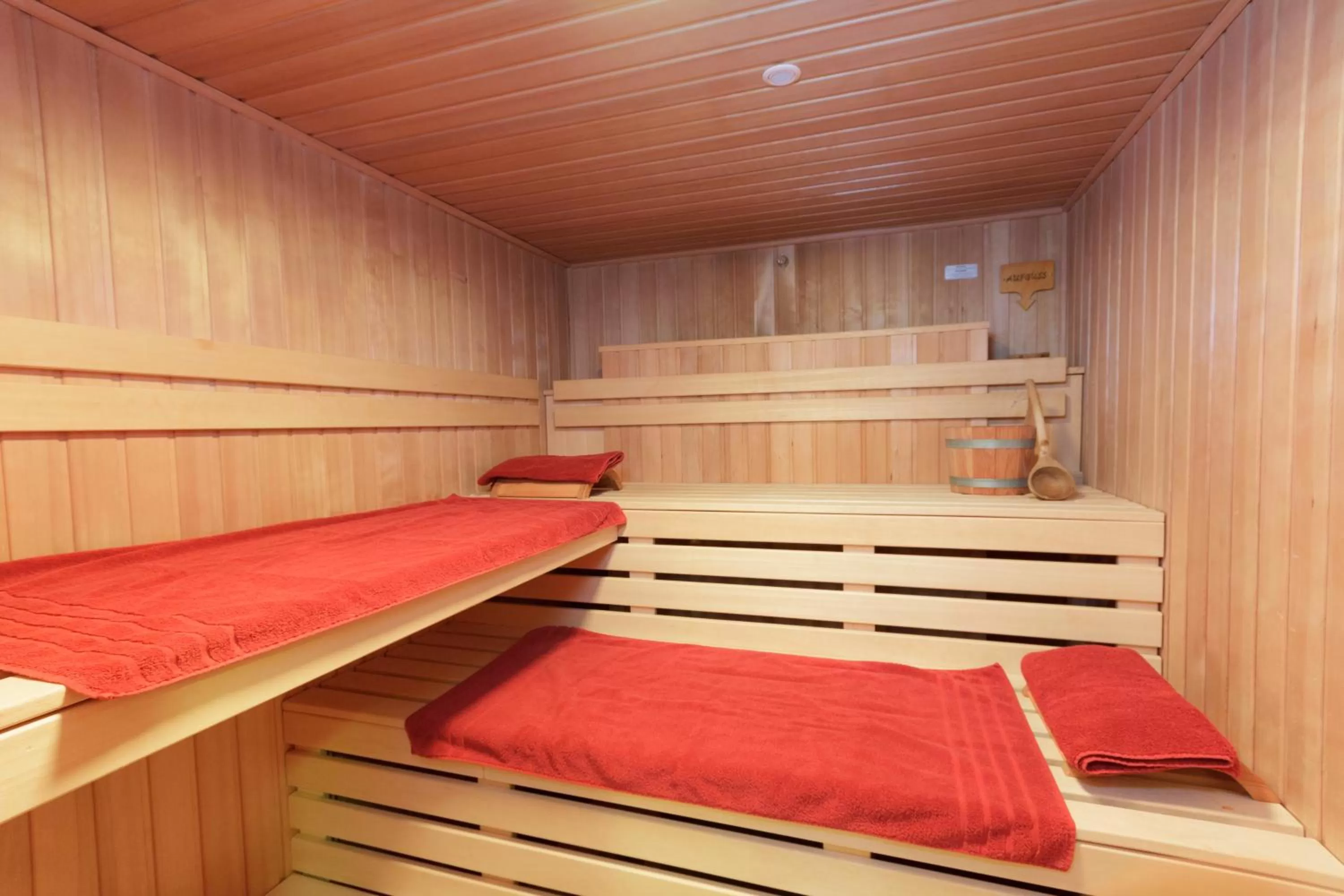 Sauna, Bed in Parkhotel del Mar