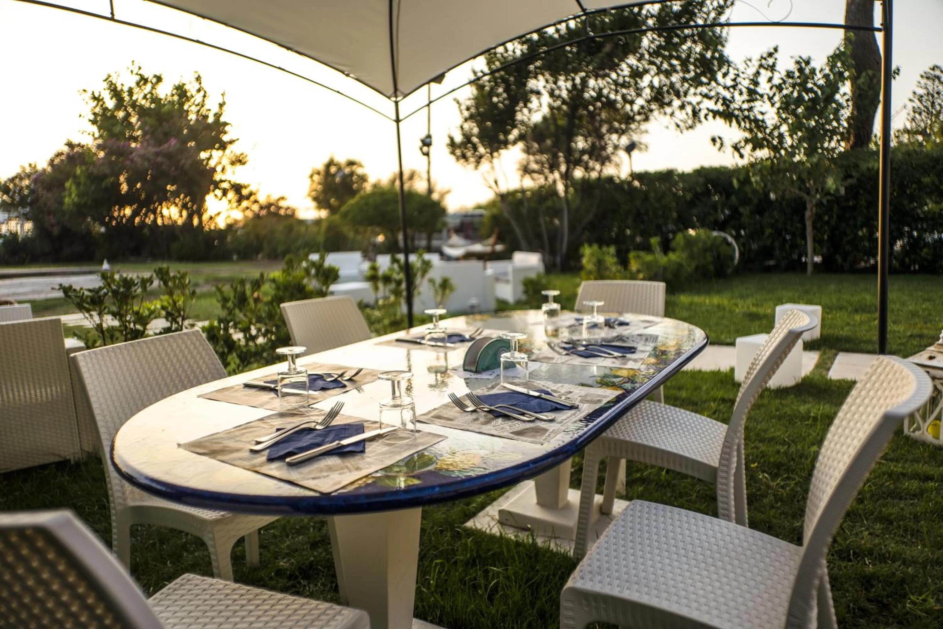 Restaurant/places to eat in Hotel Artemide Mare