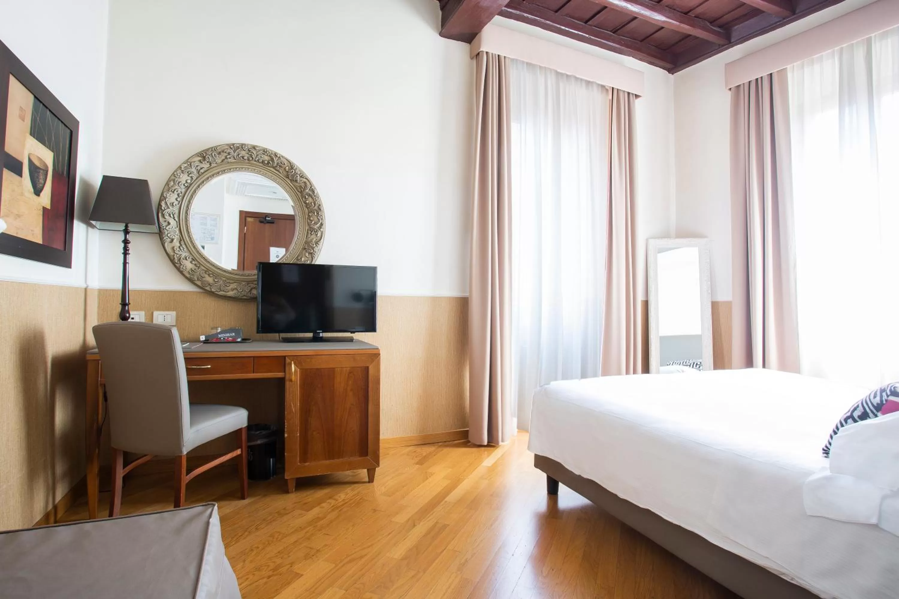 Bedroom in Hotel Adriano