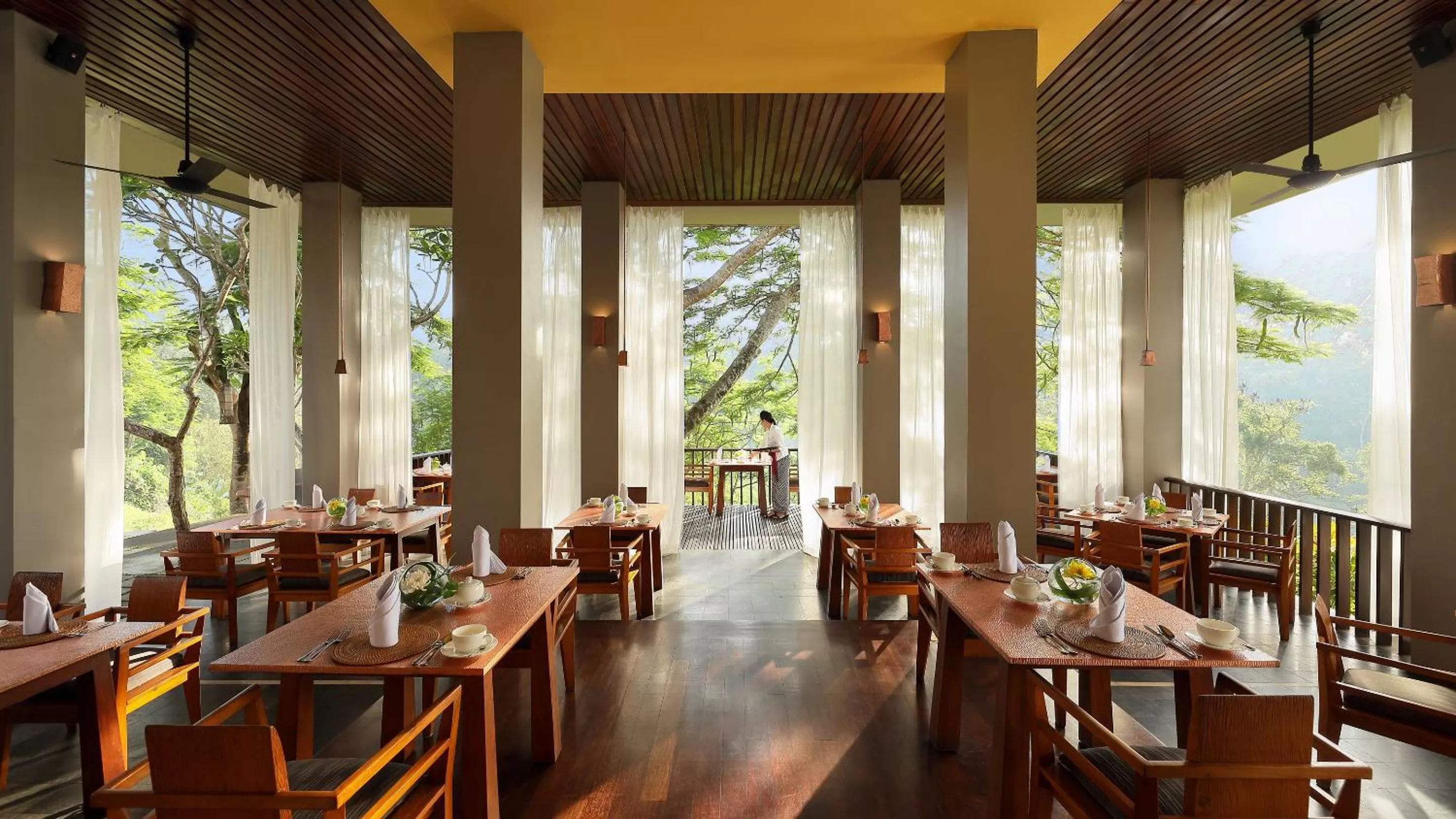 Restaurant/places to eat in Maya Ubud Resort & Spa