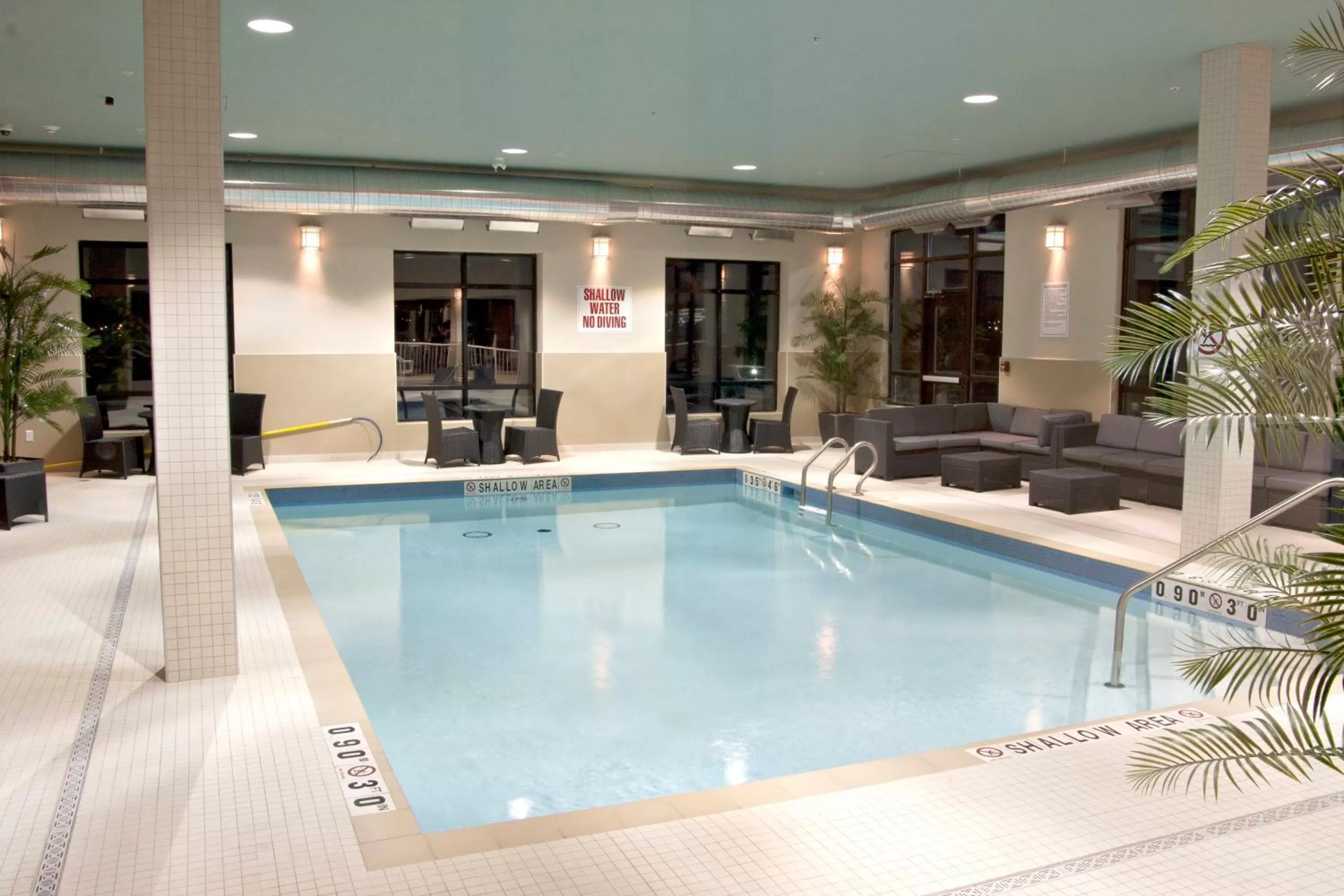 Swimming pool in Holiday Inn Express Pembroke by IHG