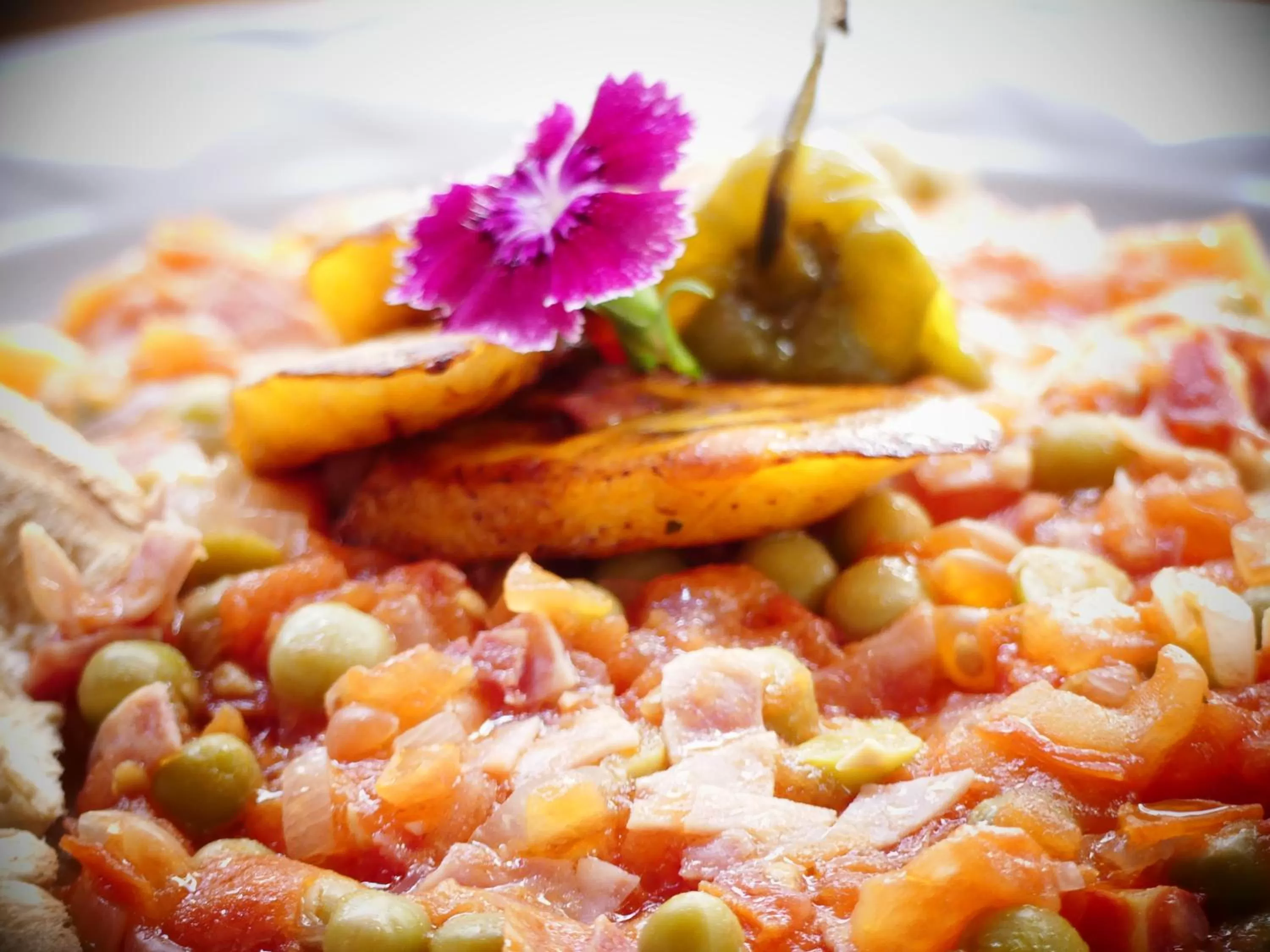 Restaurant/places to eat in Casa Valladolid Boutique Hotel