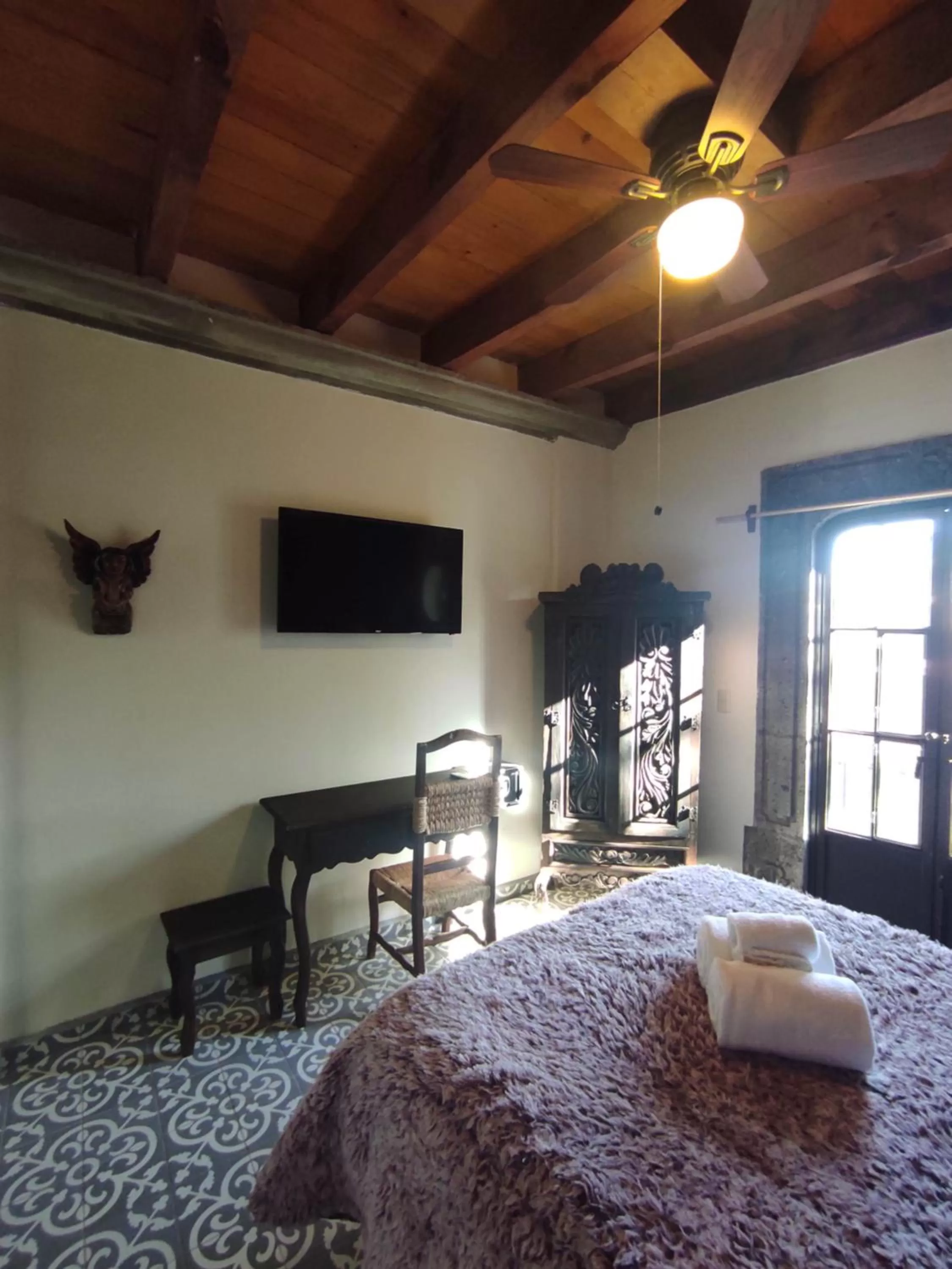 TV and multimedia in Nunõ