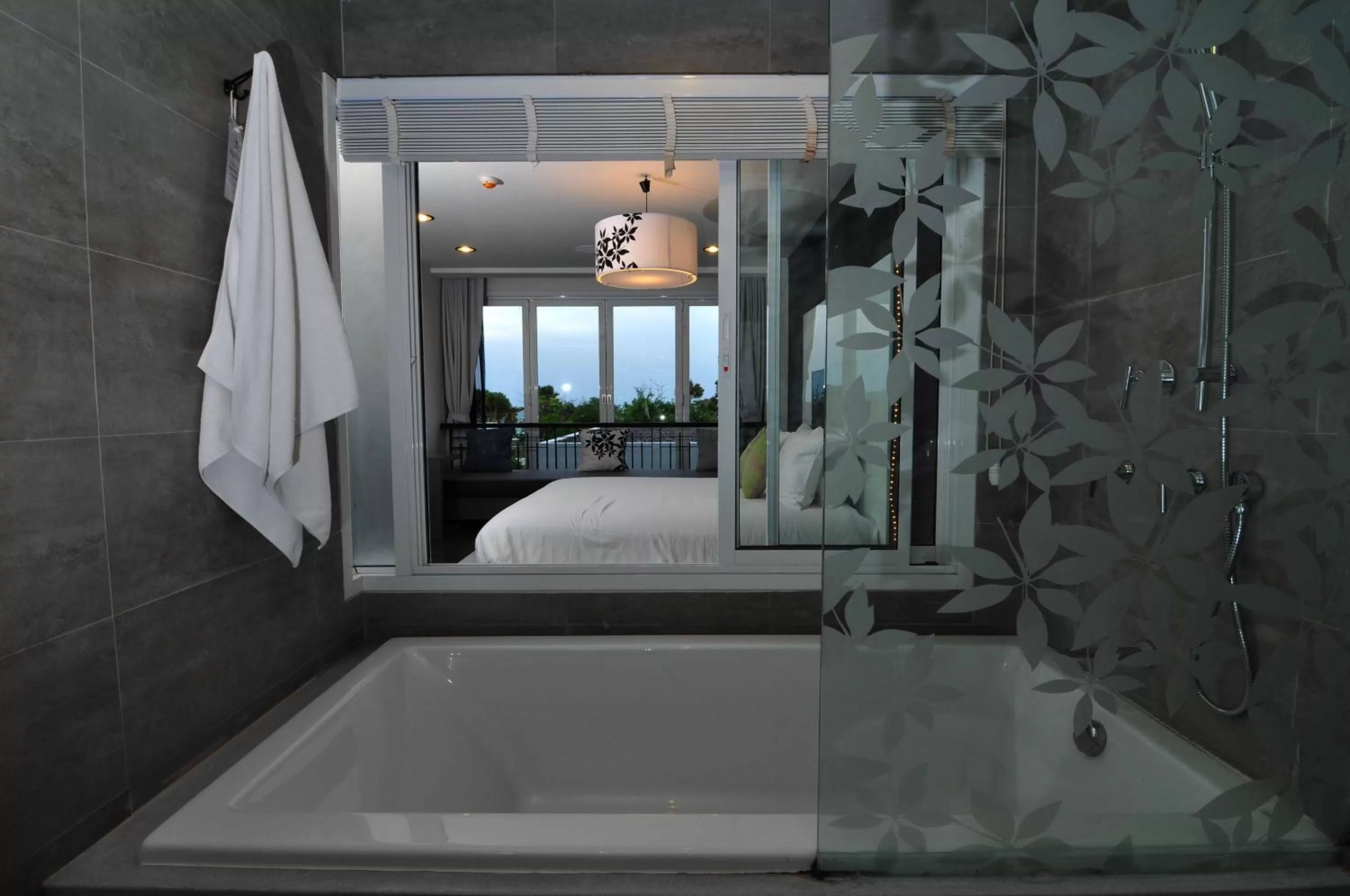Bathroom, Bed in Cher Resort