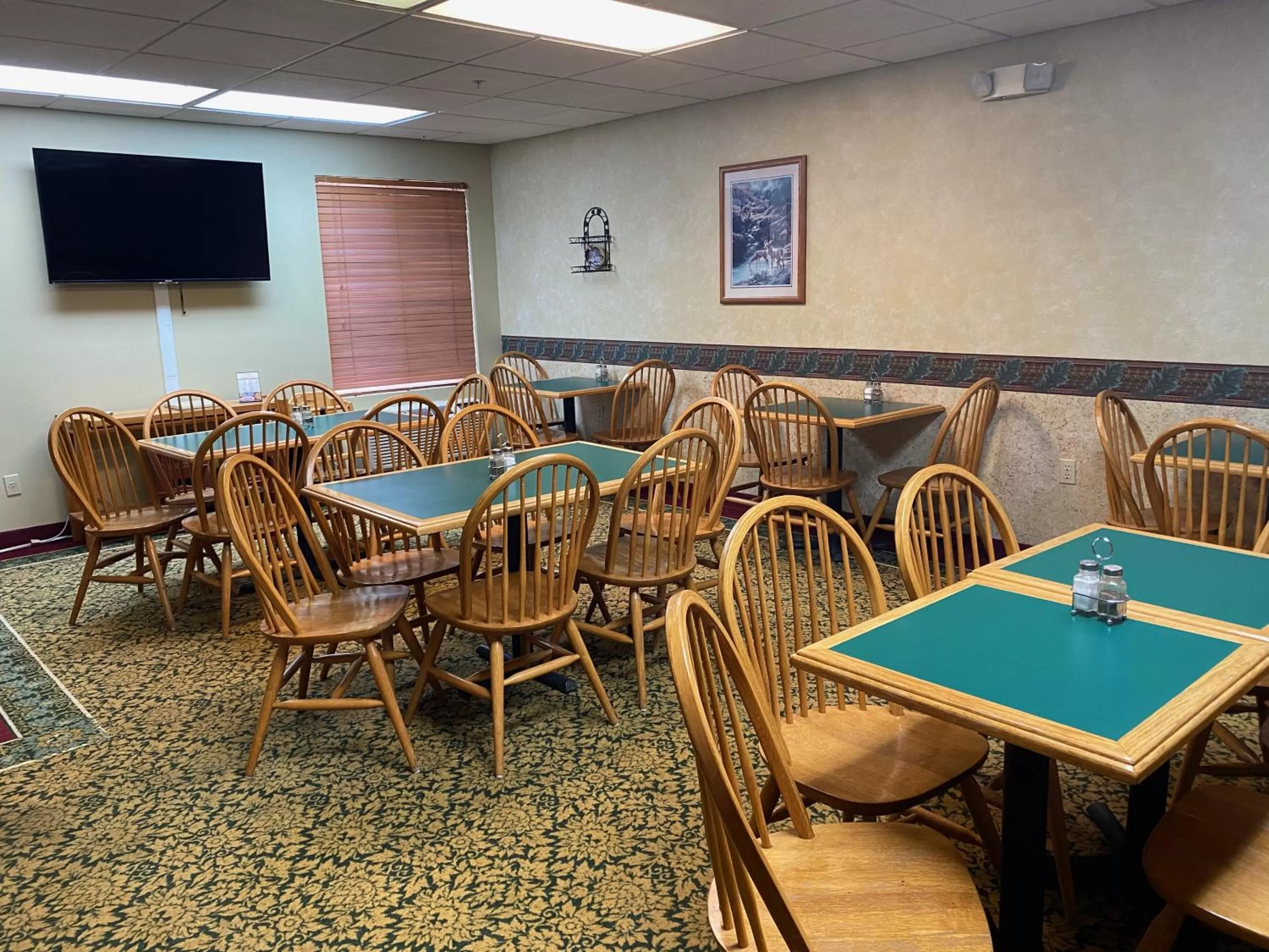 Breakfast in Hometown Inn Indian River