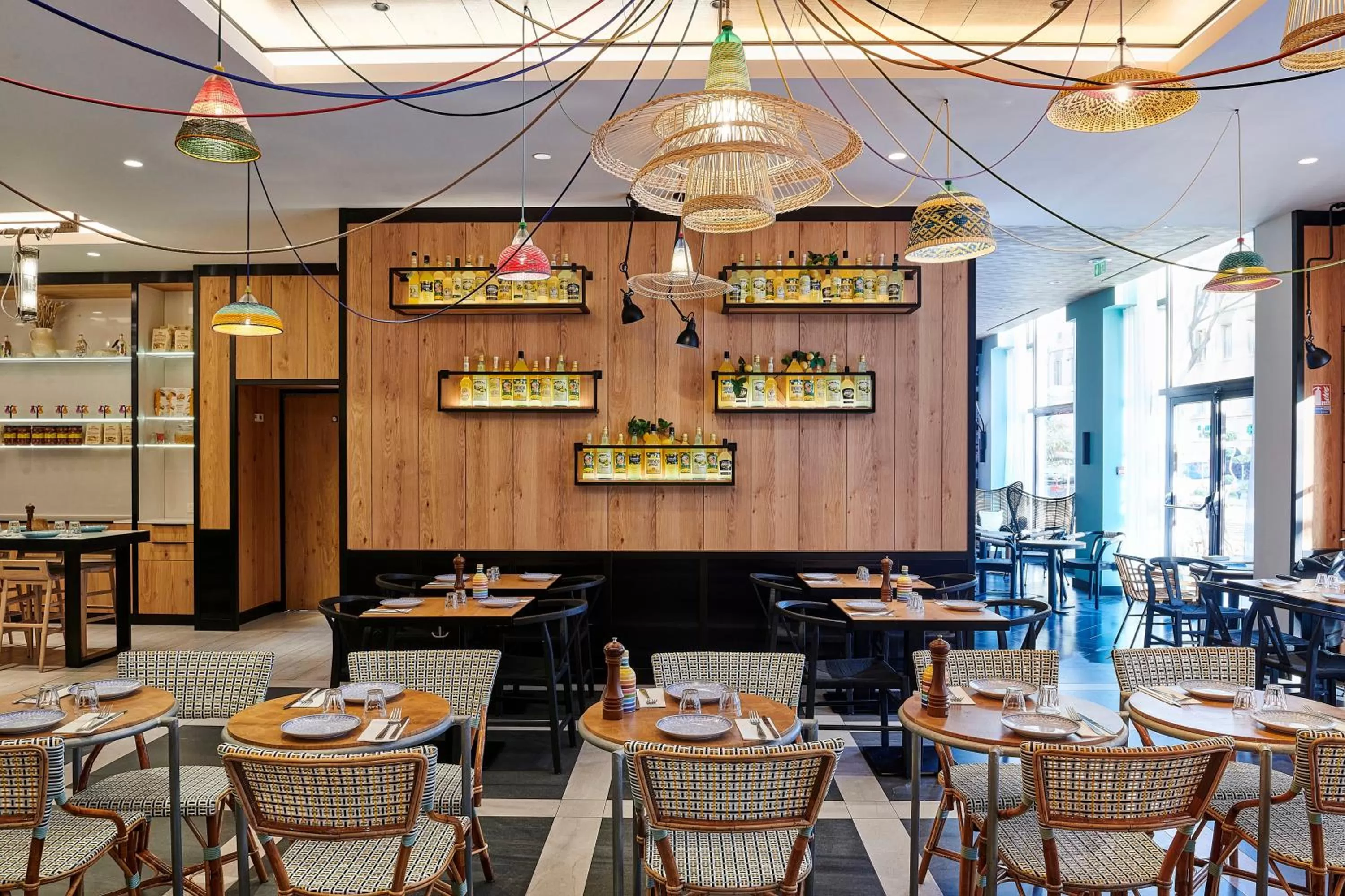 Restaurant/places to eat in Holiday Inn Nice by IHG