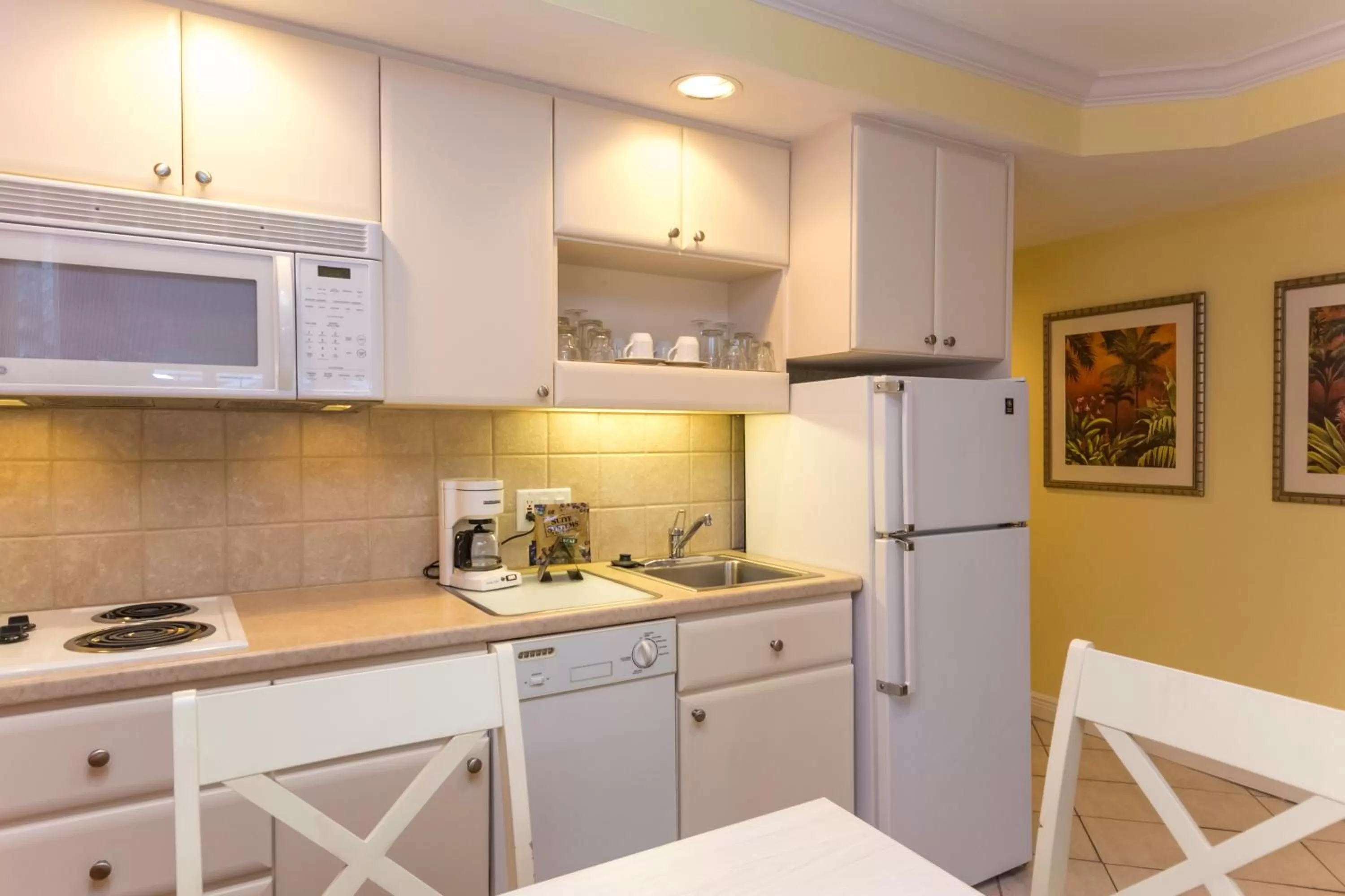 Kitchen or kitchenette in Inn at the Beach-Venice FLORIDA
