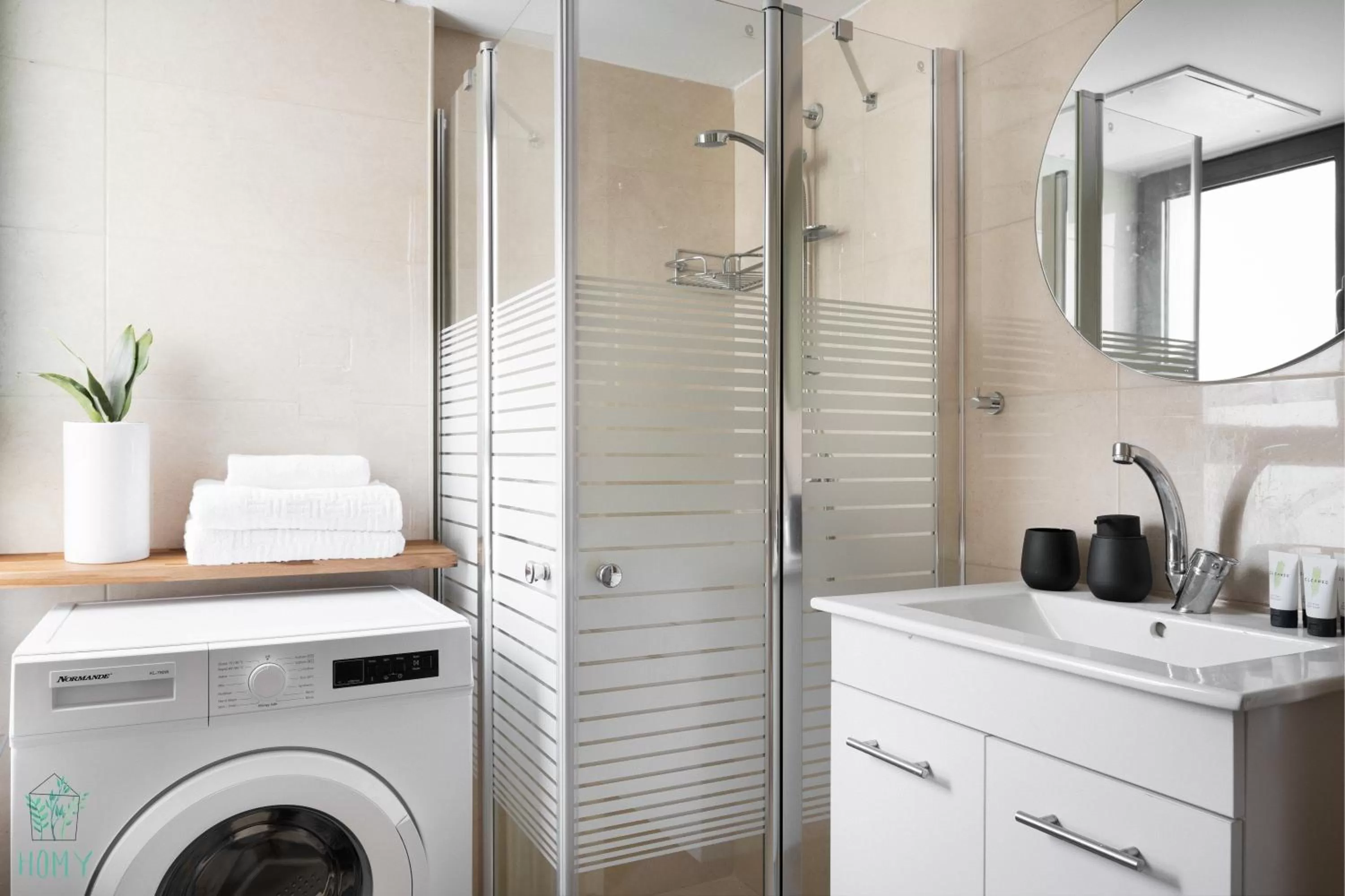 Bathroom in Mate ALMA - By HOMY