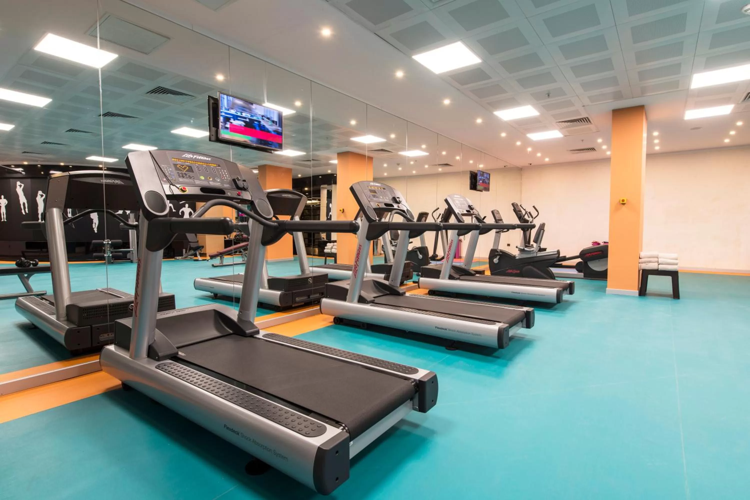 Fitness centre/facilities in Park Inn by Radisson Ankara Cankaya