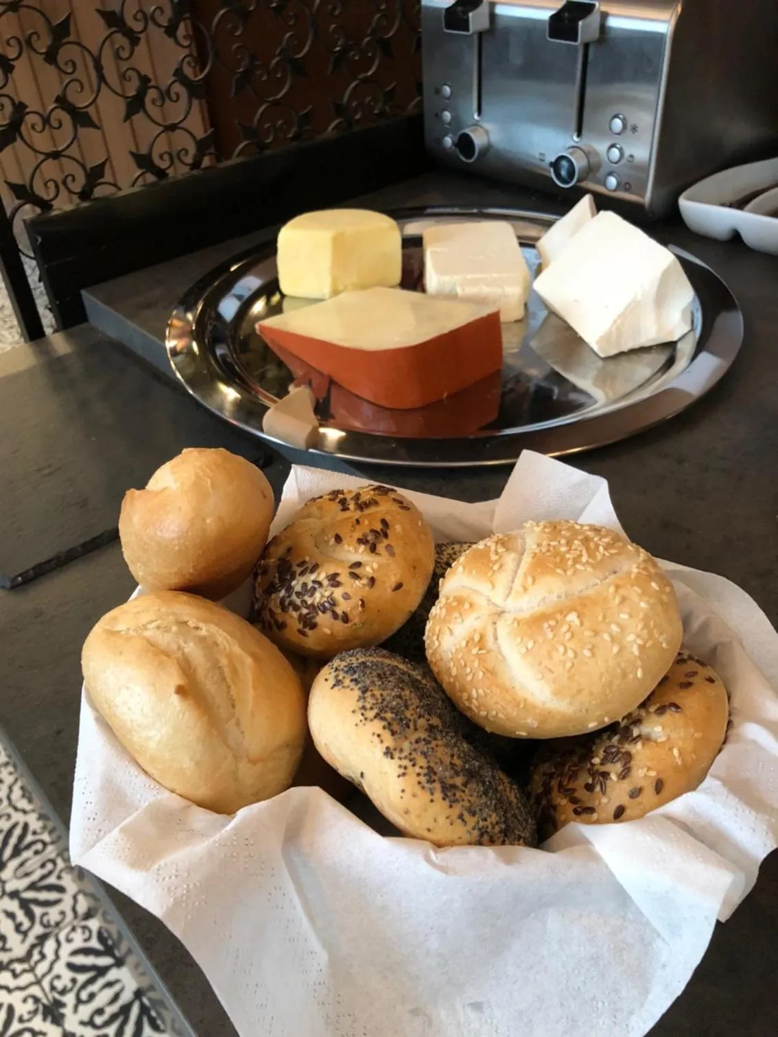 Food and drinks in Hotel Mec