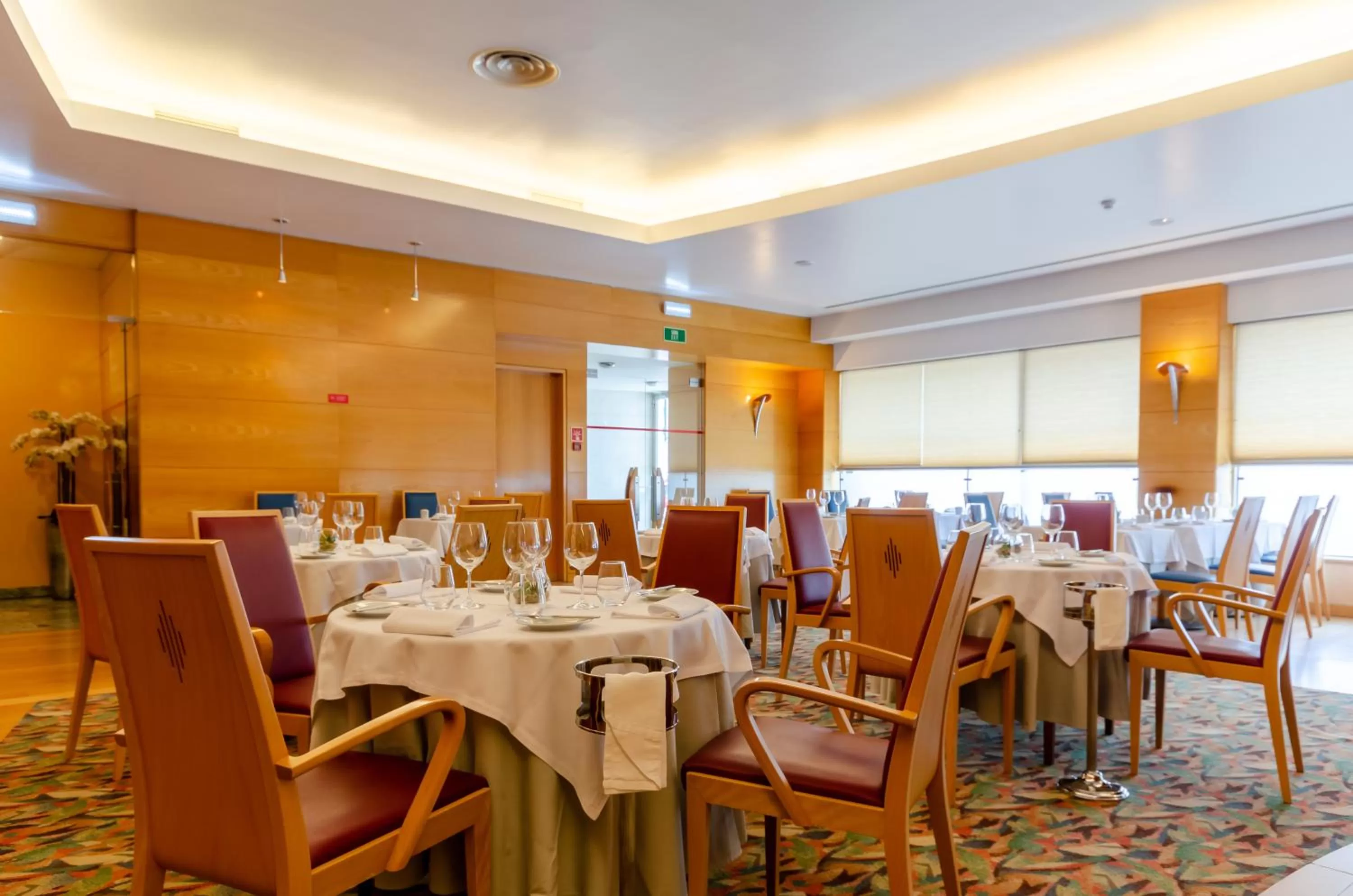 Restaurant/places to eat in Hotel Roma