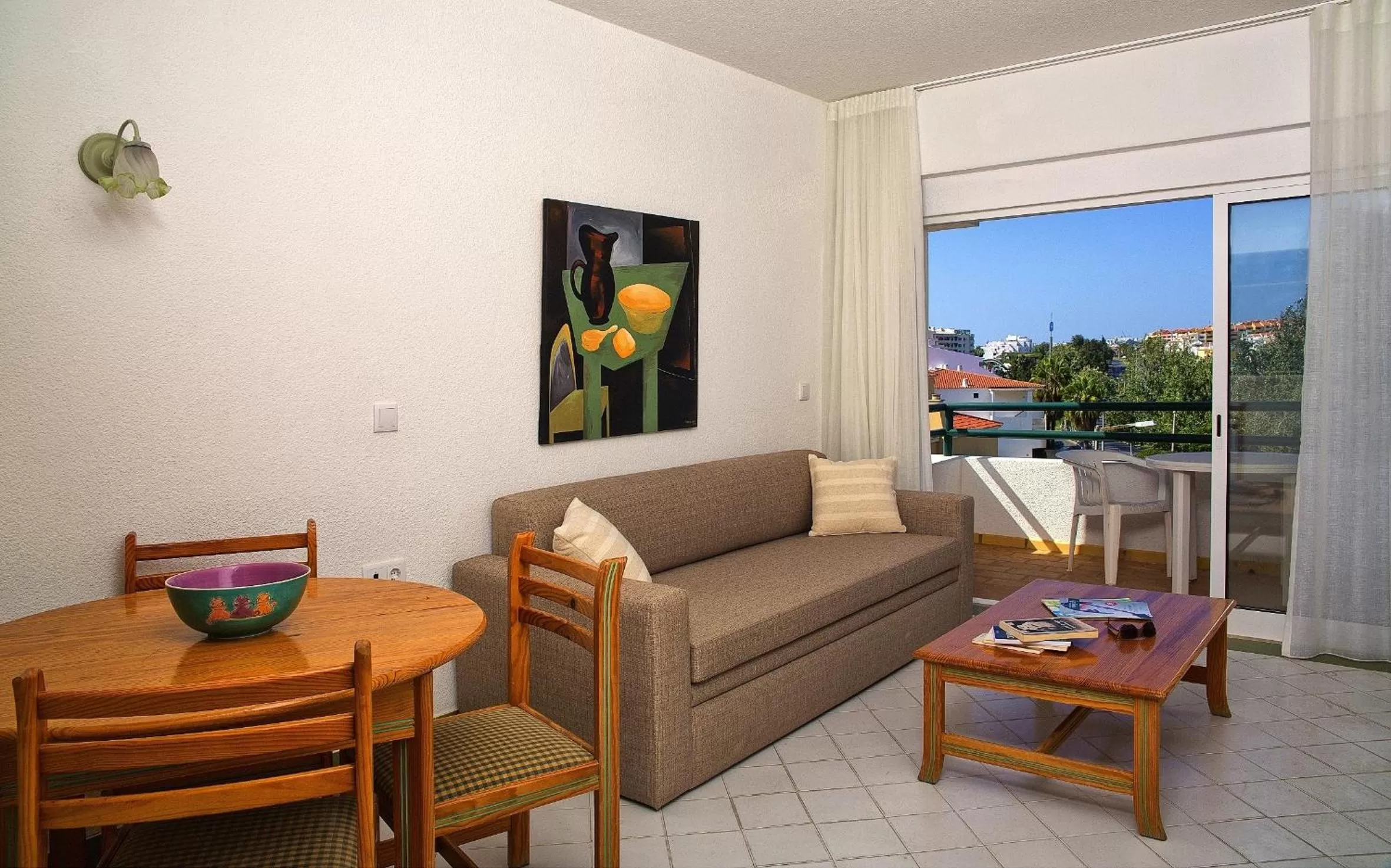 Living room in Ourabay Hotel Apartamento - Art & Holidays