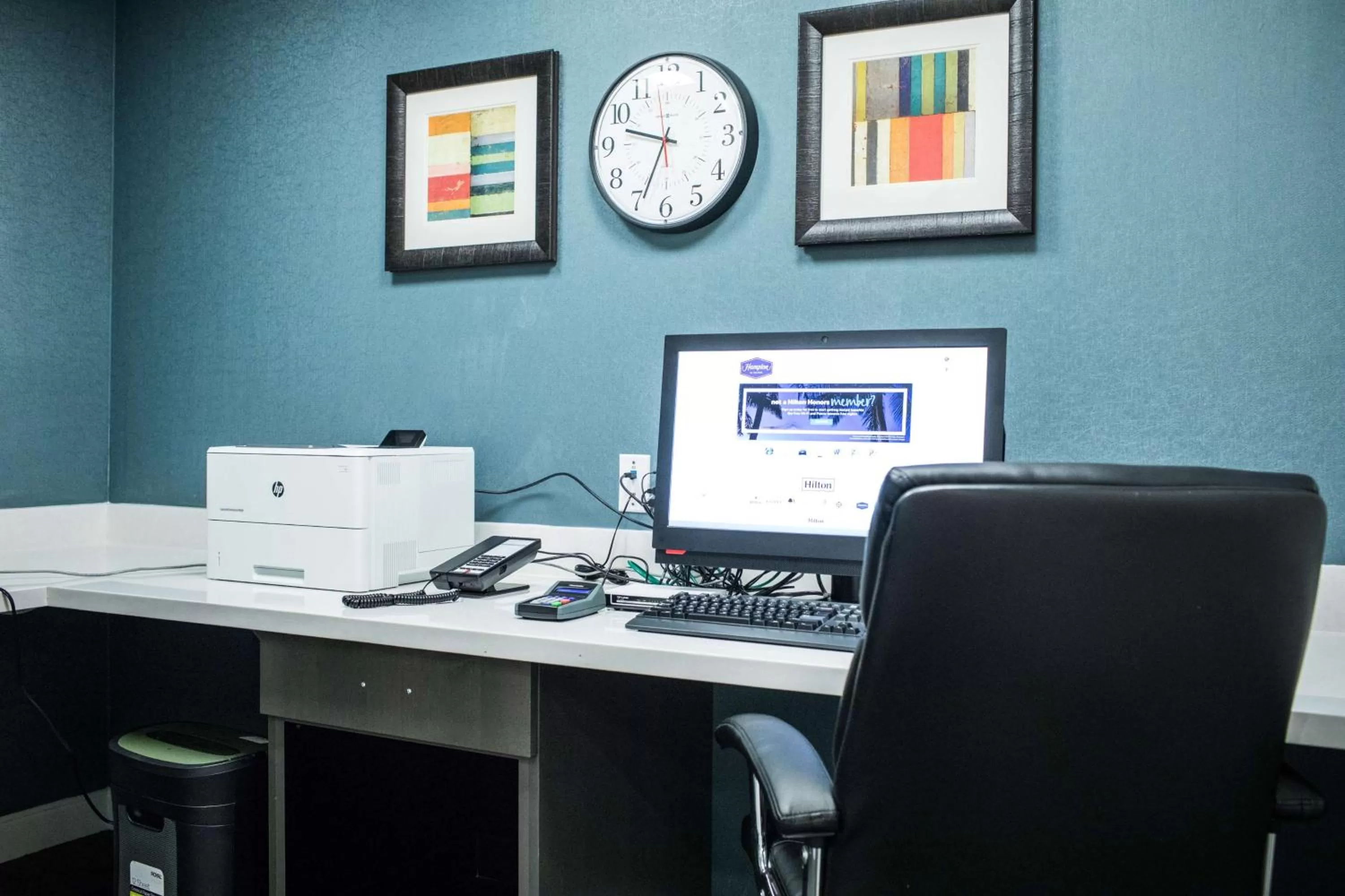 Business facilities in Hampton Inn & Suites Tempe/Phoenix Airport, Az