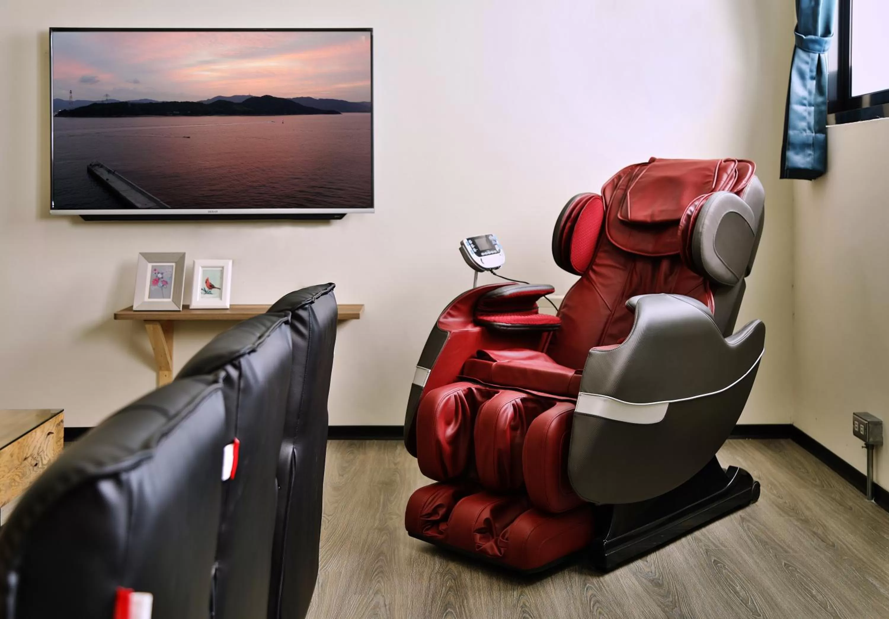 Full House of Happiness B&B