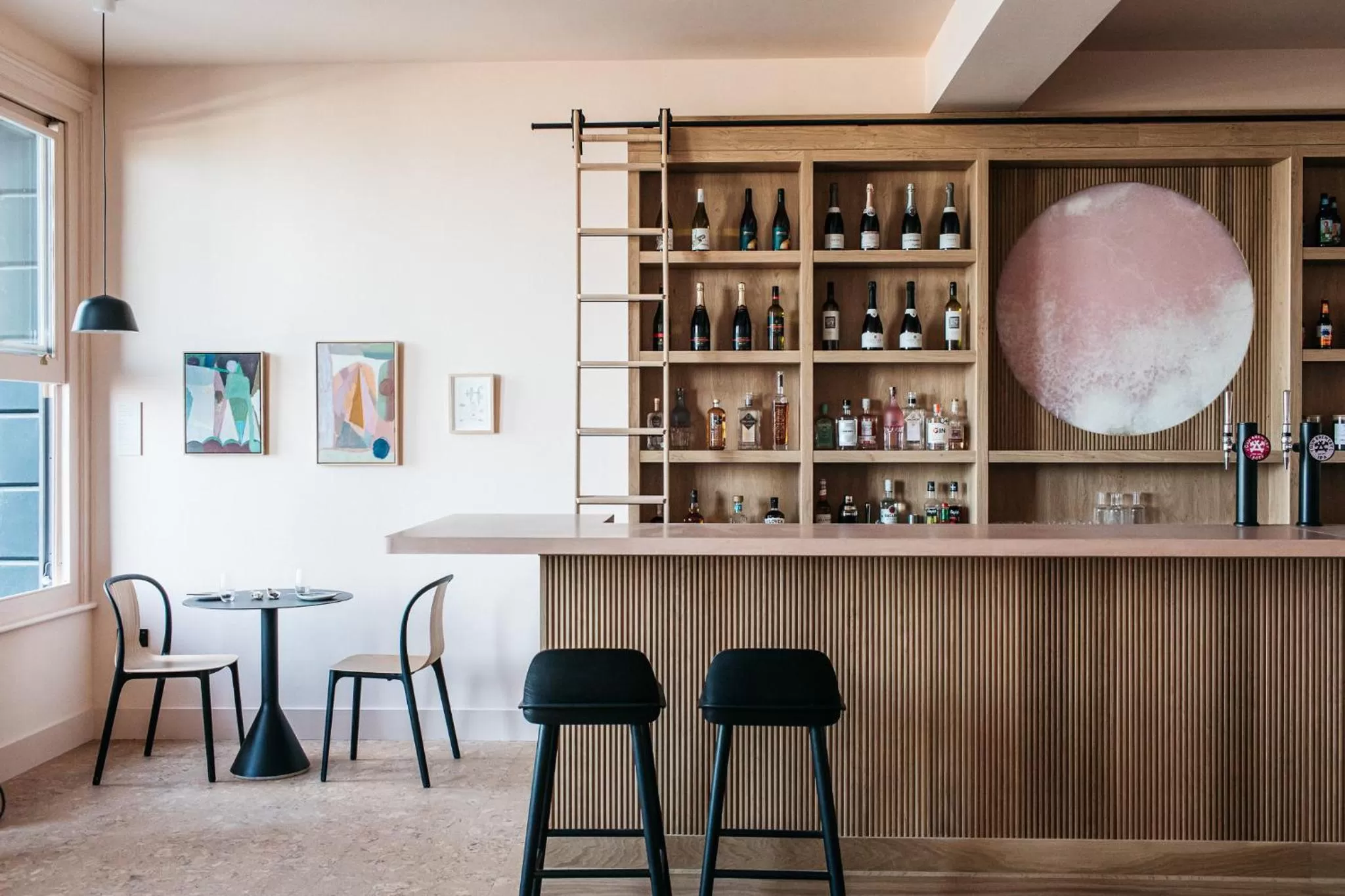 Lounge or bar in Port Hotel