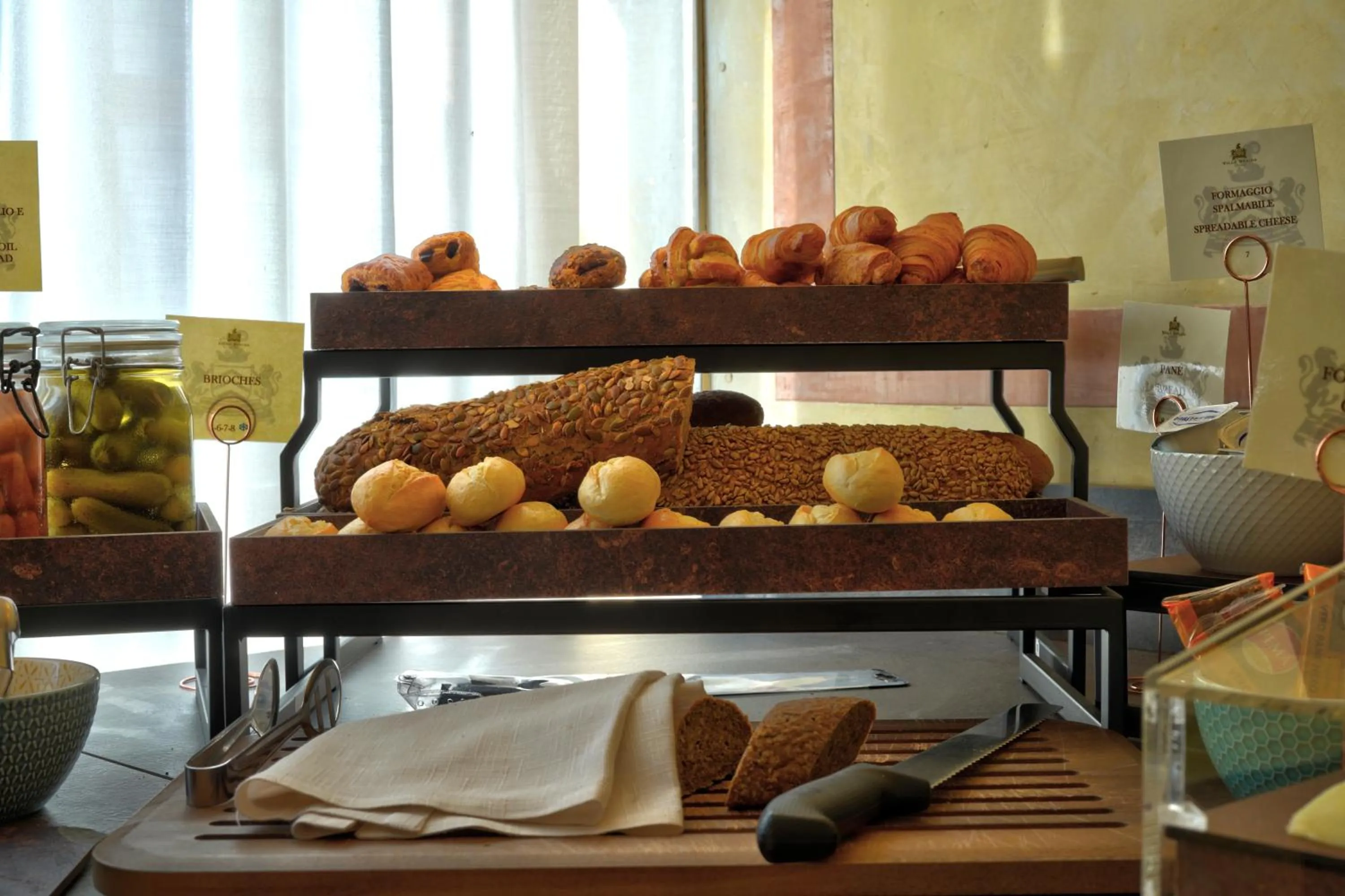 Breakfast in Hotel Villa Braida