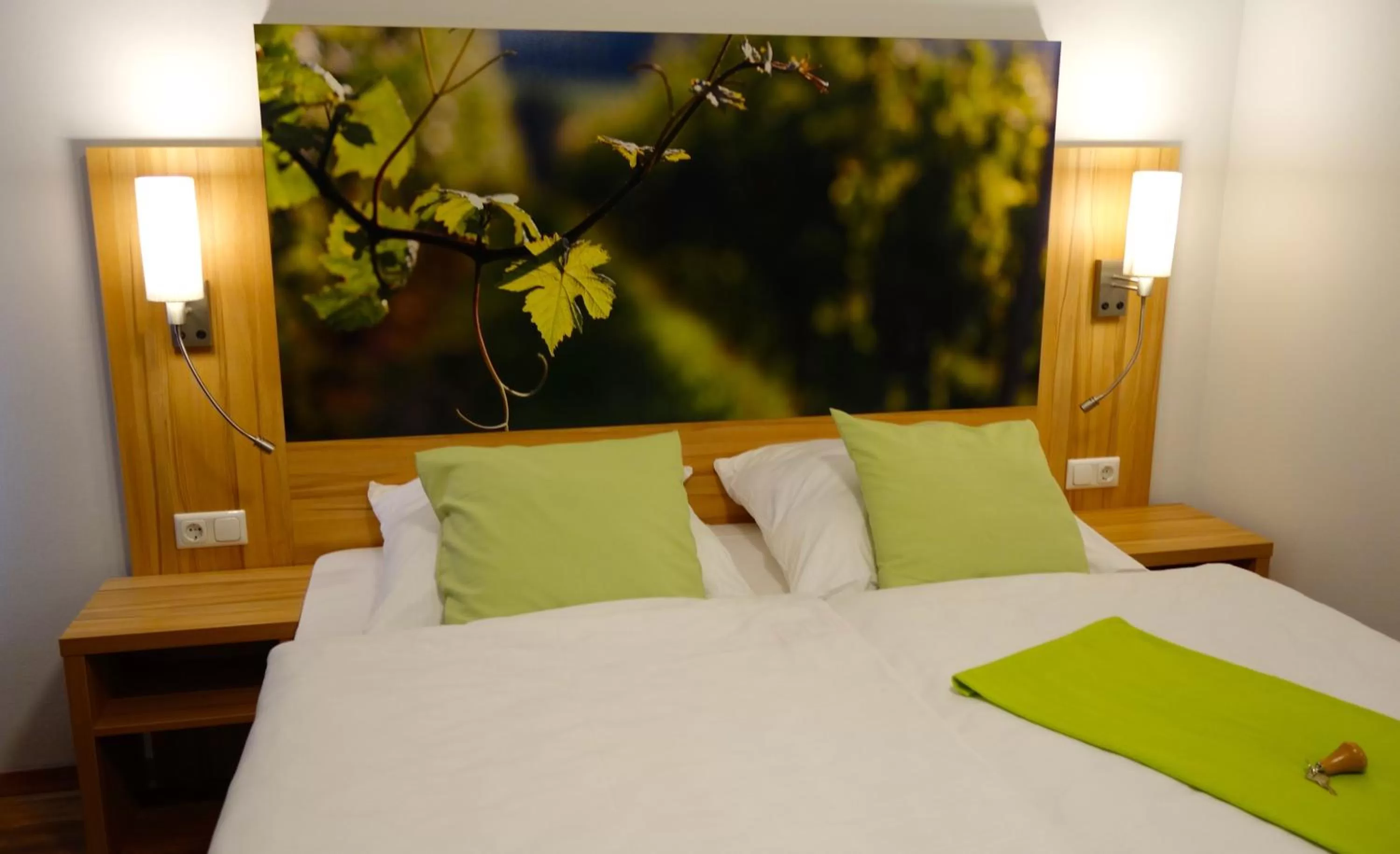 Bedroom, Bed in Hotel Deutsches Haus