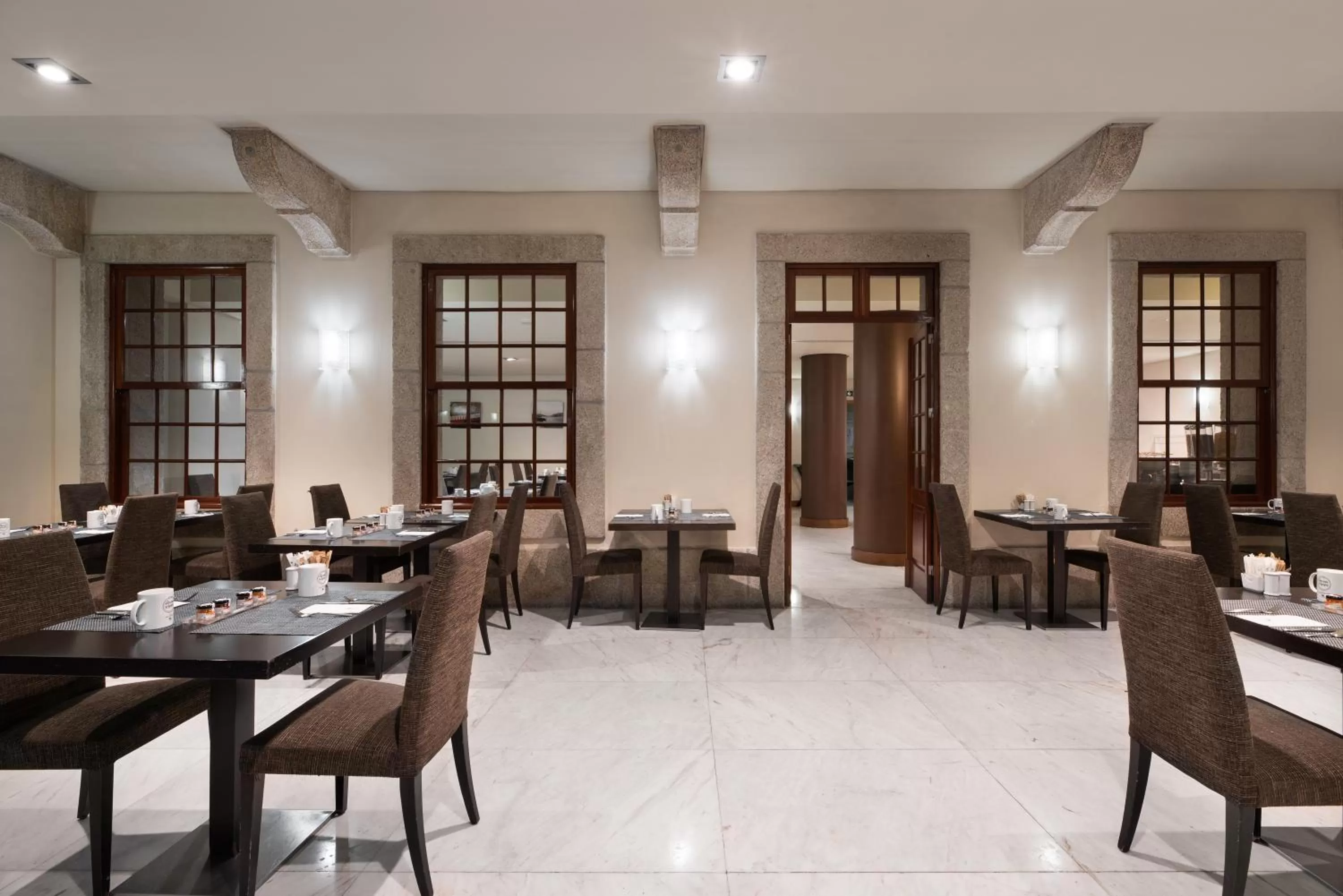 Restaurant/places to eat in Eurostars das Artes