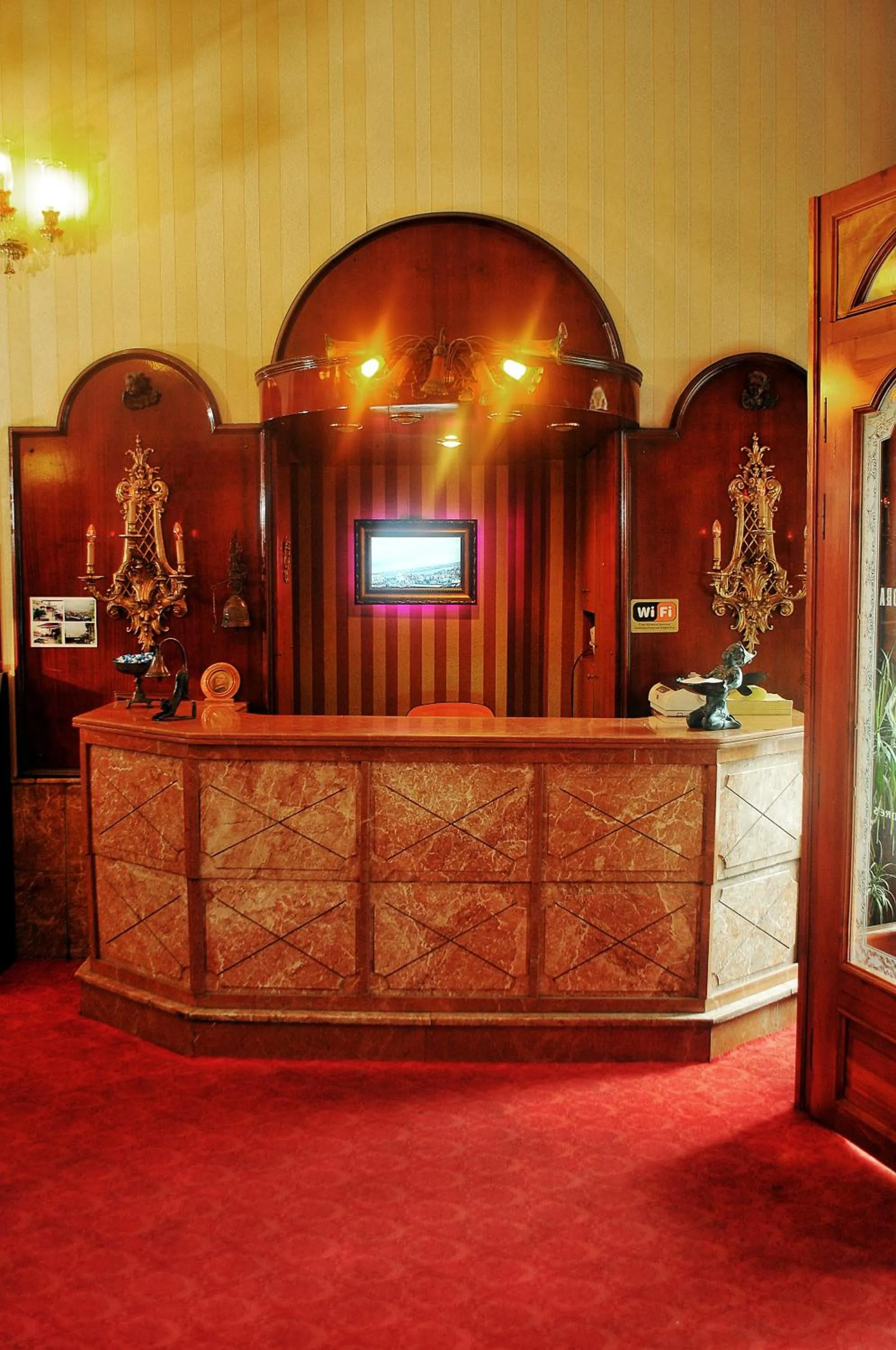 Lobby or reception in Grand Hotel de Londres