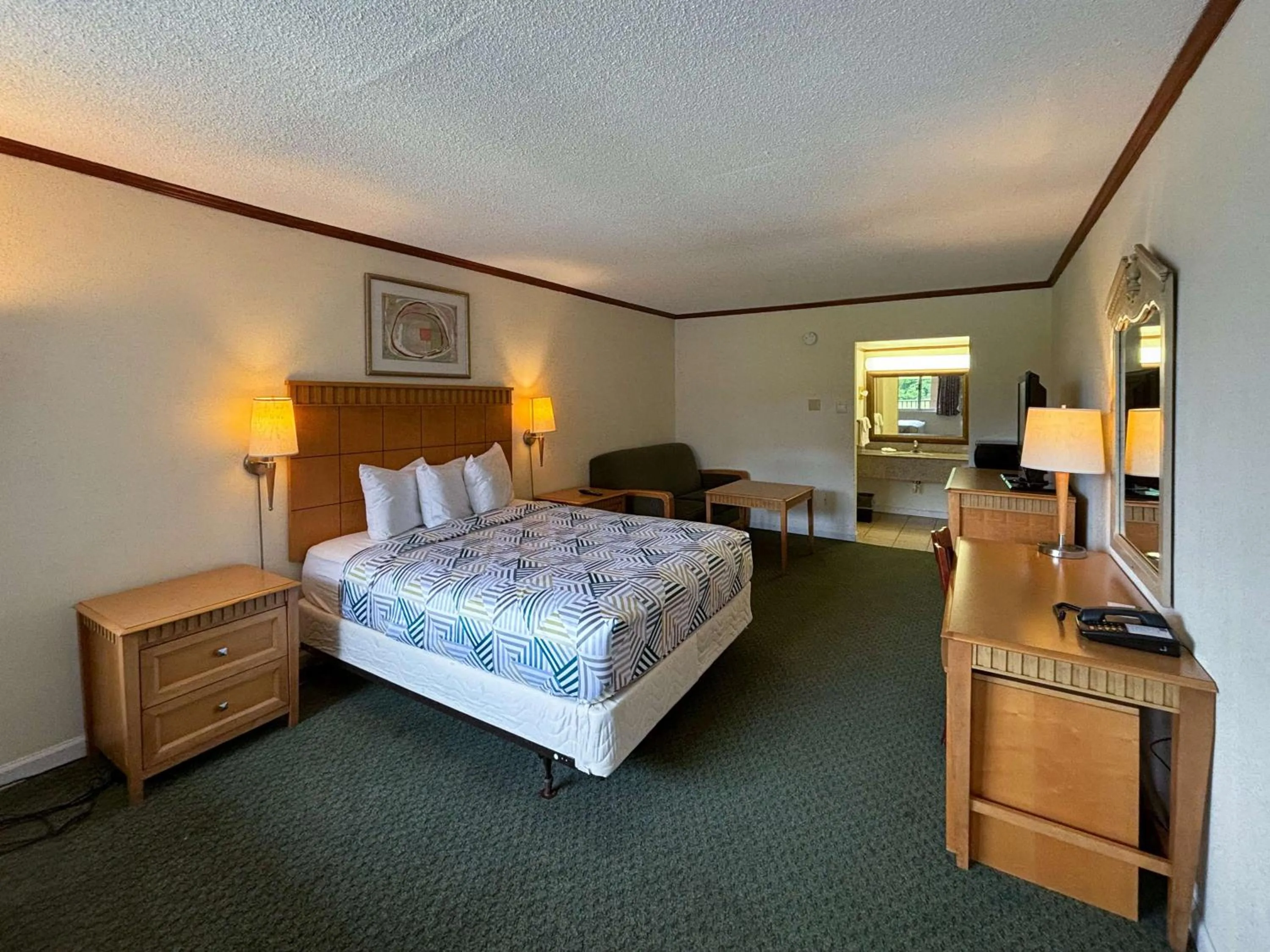Bedroom, Bed in Americas Best Value Inn-Pocomoke City