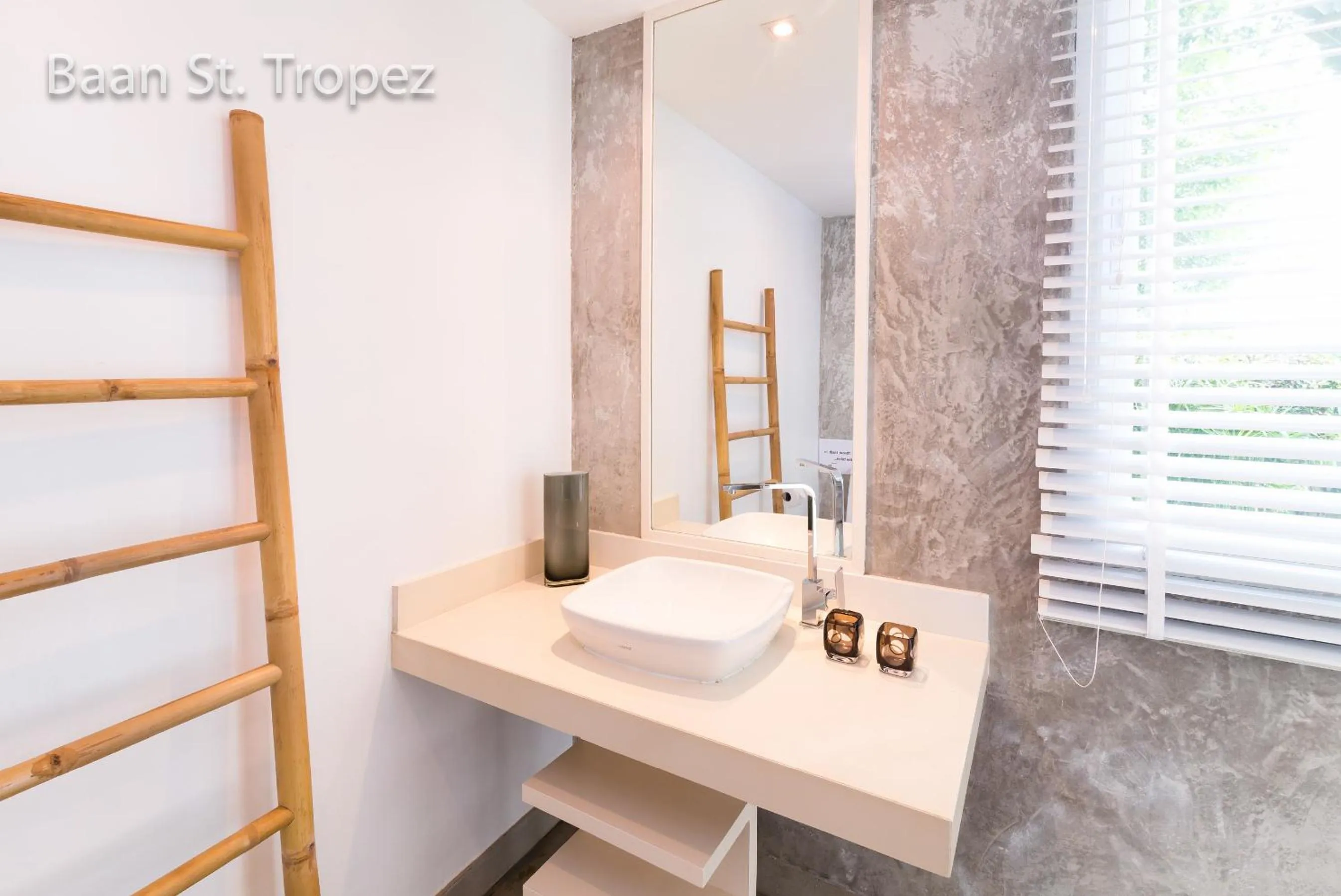 Bathroom in Baan Saint-Tropez Seaview Villas Kata Beach