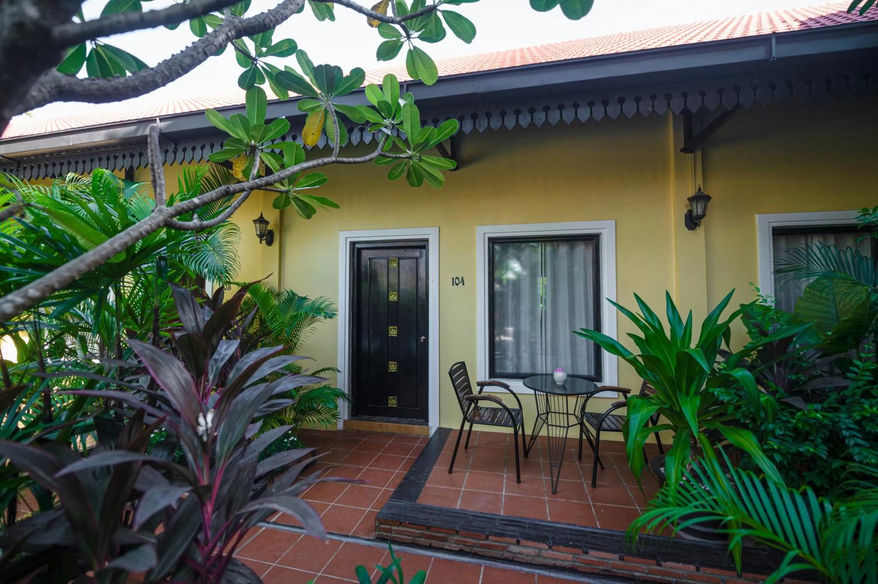 Garden in Sophavady D'Angkor