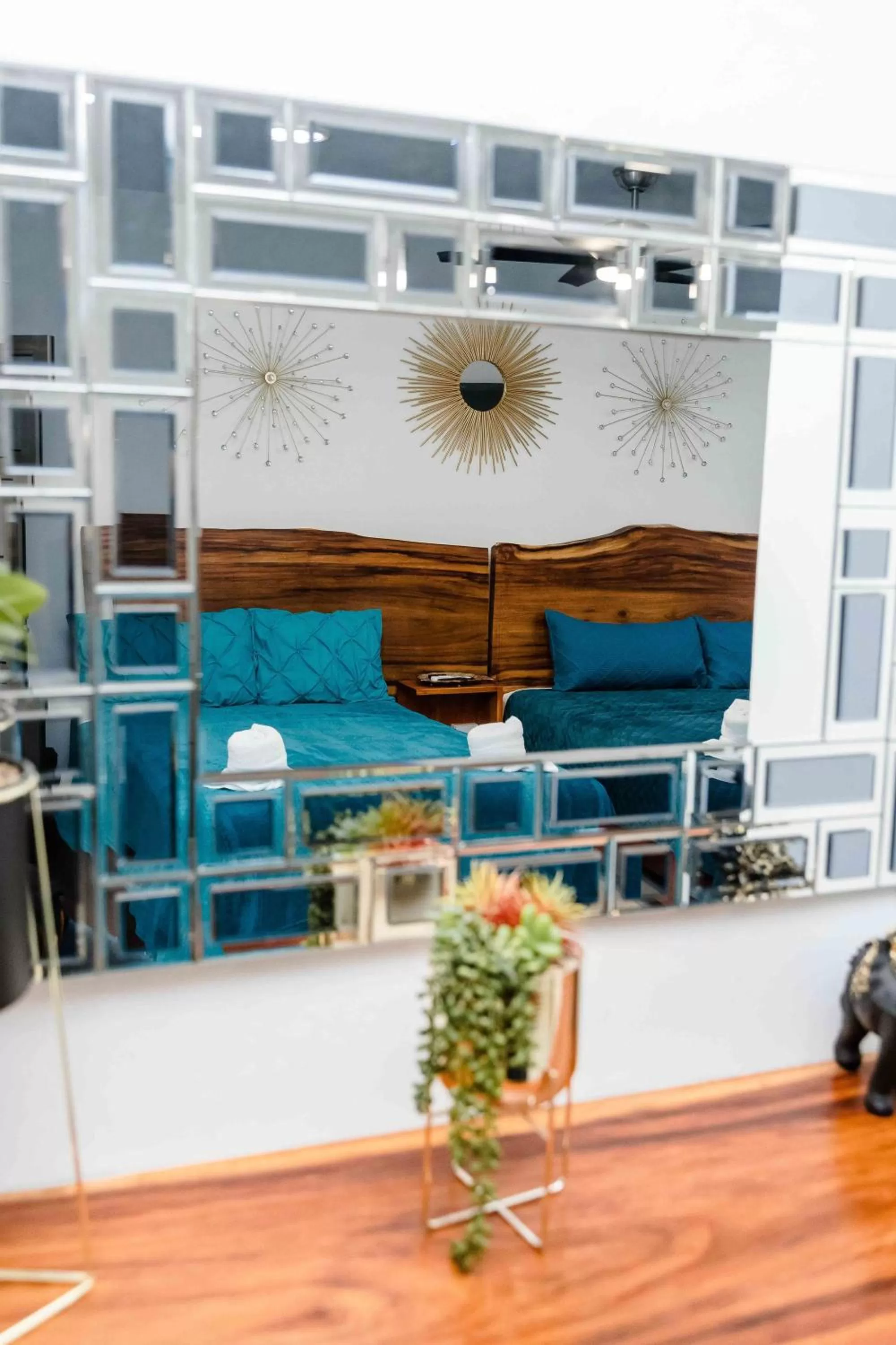 Decorative detail, Seating Area in Hotel Naomi City center