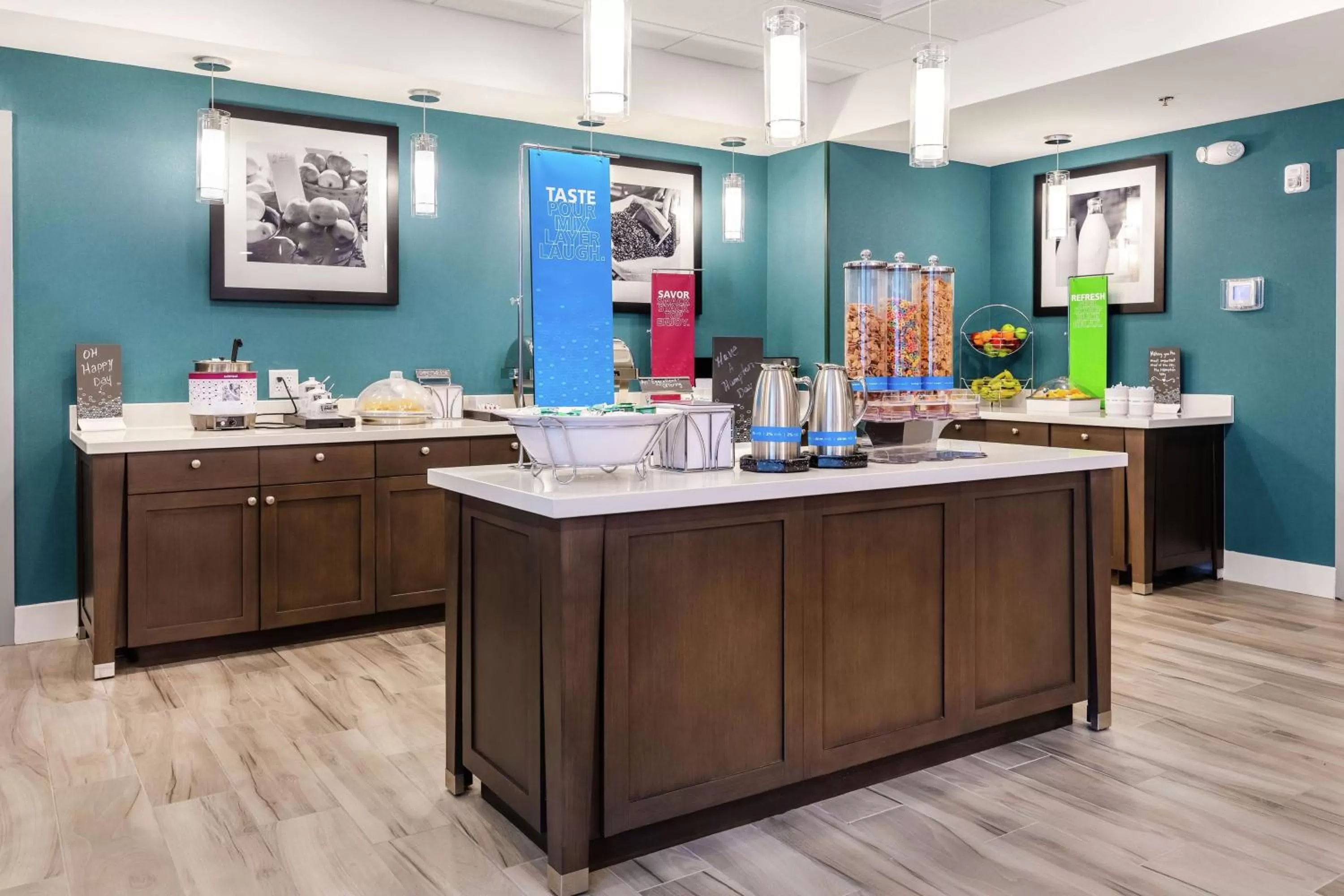 Restaurant/places to eat in Hampton Inn Acworth