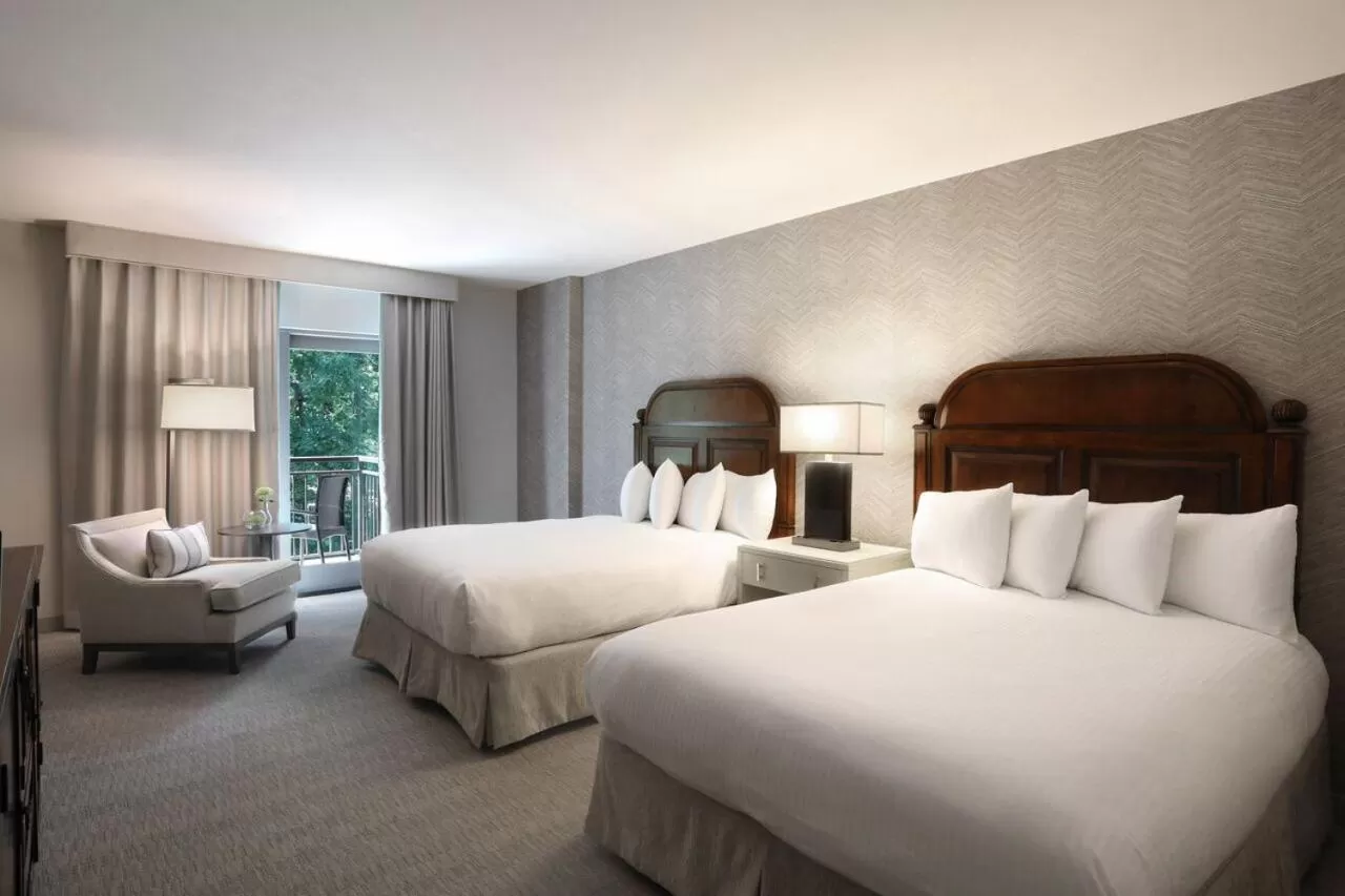 Bed in Callaway Resort & Gardens