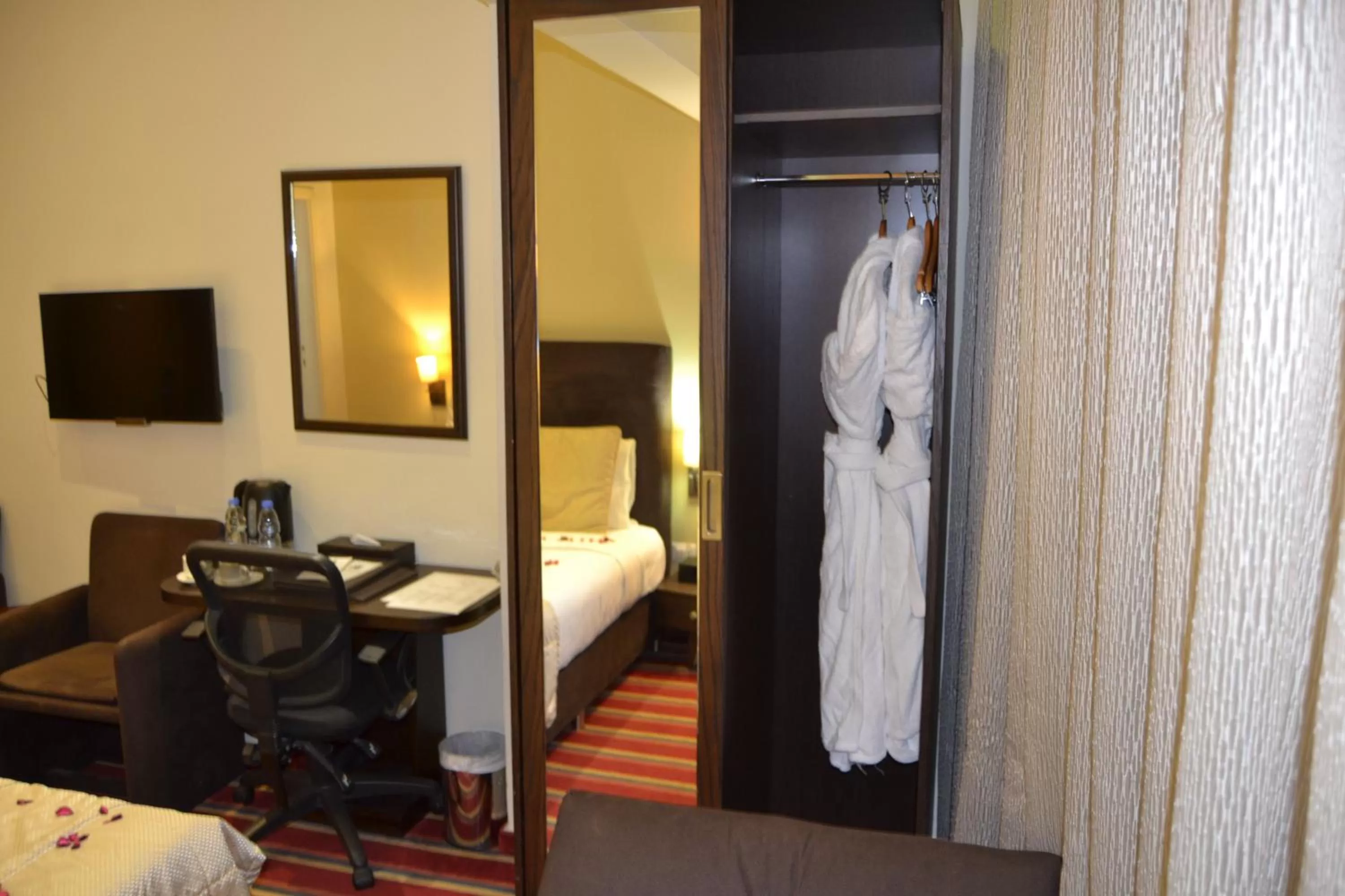 Other, Bed in The J Hotel & Spa